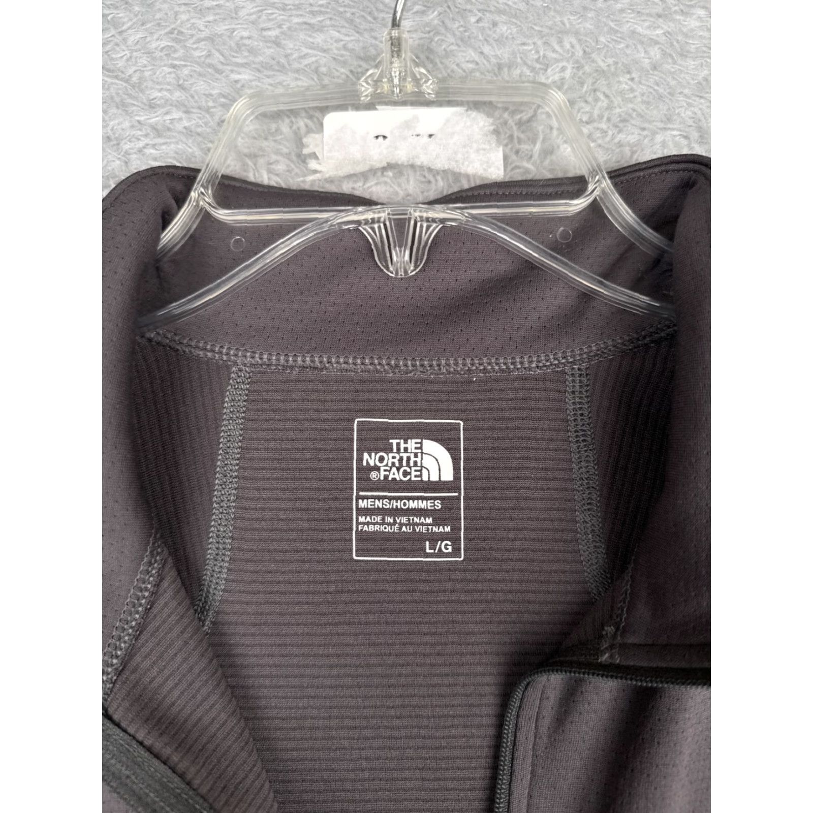 The North Face The North Face Sweater Men Large Gray Lightweight Flashdry 1/4 Zip Polyester Size US L / EU 52-54 / 3 - 7 Thumbnail