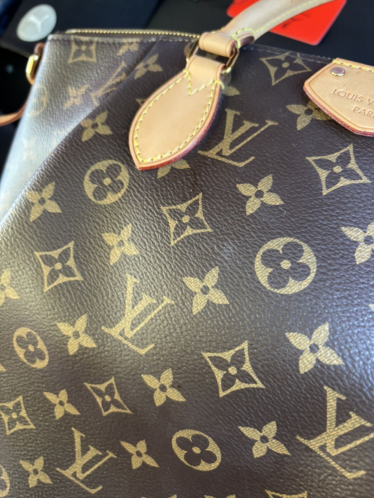 Louis Vuitton Authentic Louis Vuitton Monogram Turenne MM Shoulder Handbag Size ONE SIZE - 6 Thumbnail