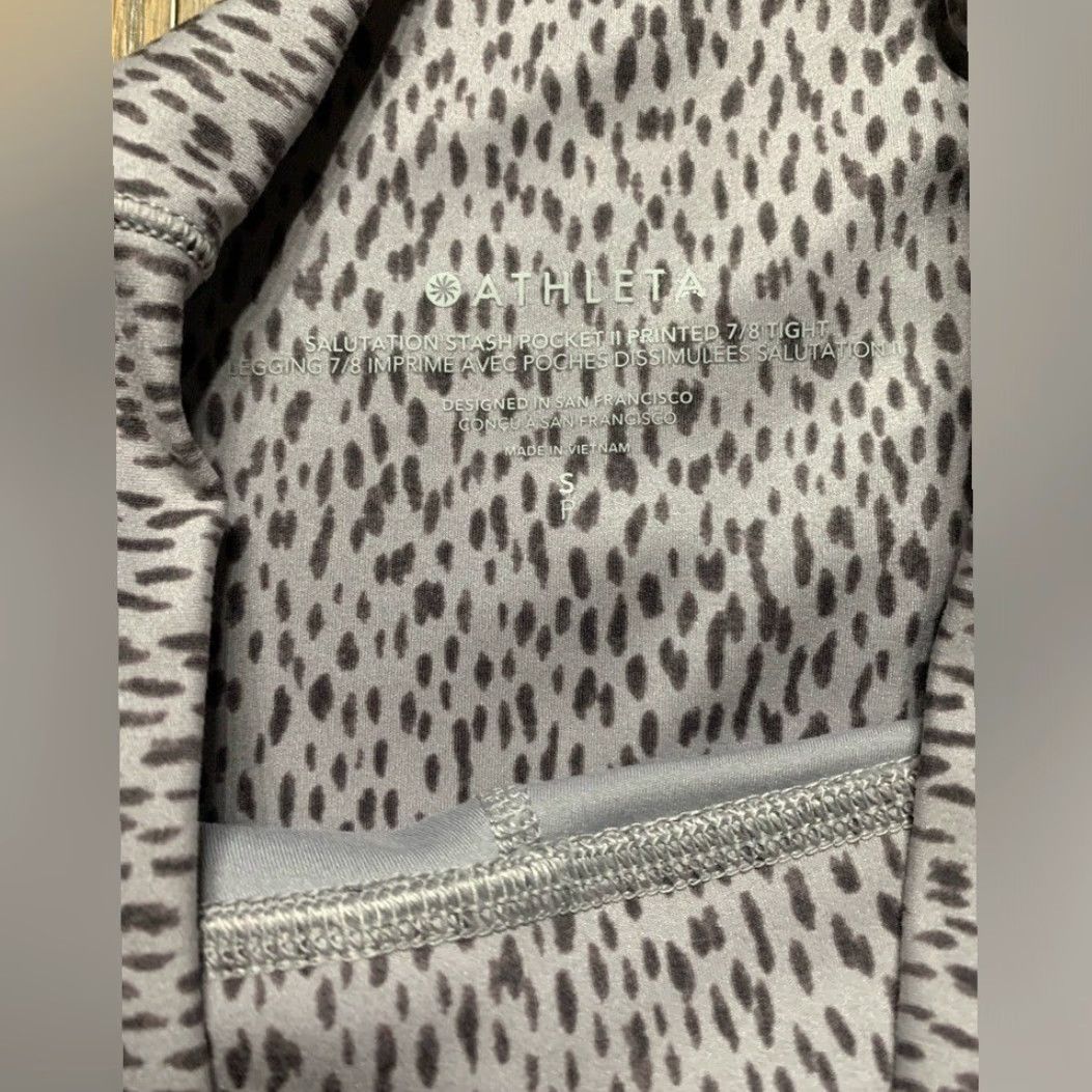 Athleta Athleta Leggings Salutation Stash Pocket II Printed 7/8 Small S Women's Multicolor Leggings Ankle Size 28" / US 6 / IT 42 - 3 Thumbnail