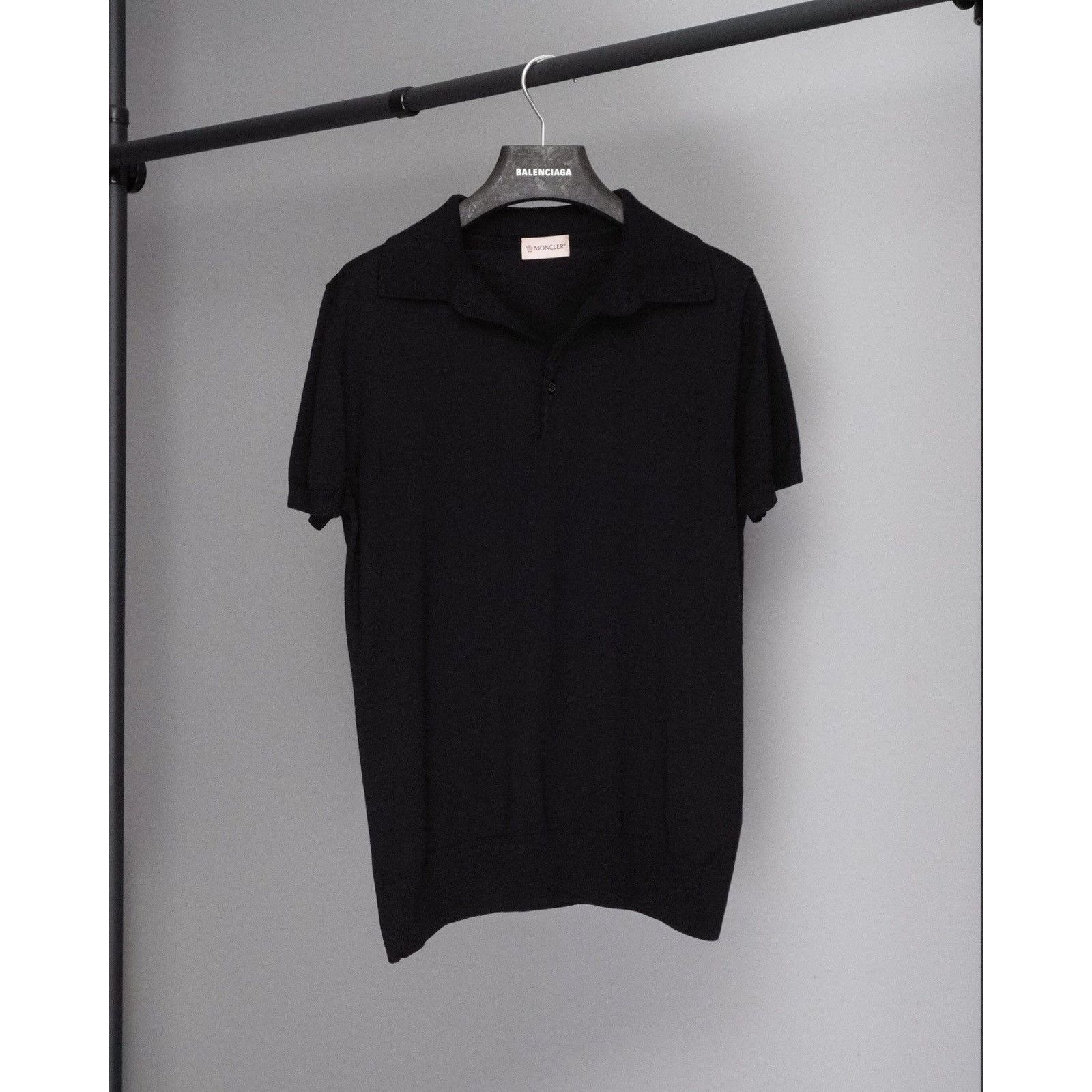 Moncler Moncler black wool polo shirt Size US S / EU 44-46 / 1 - 1 Thumbnail