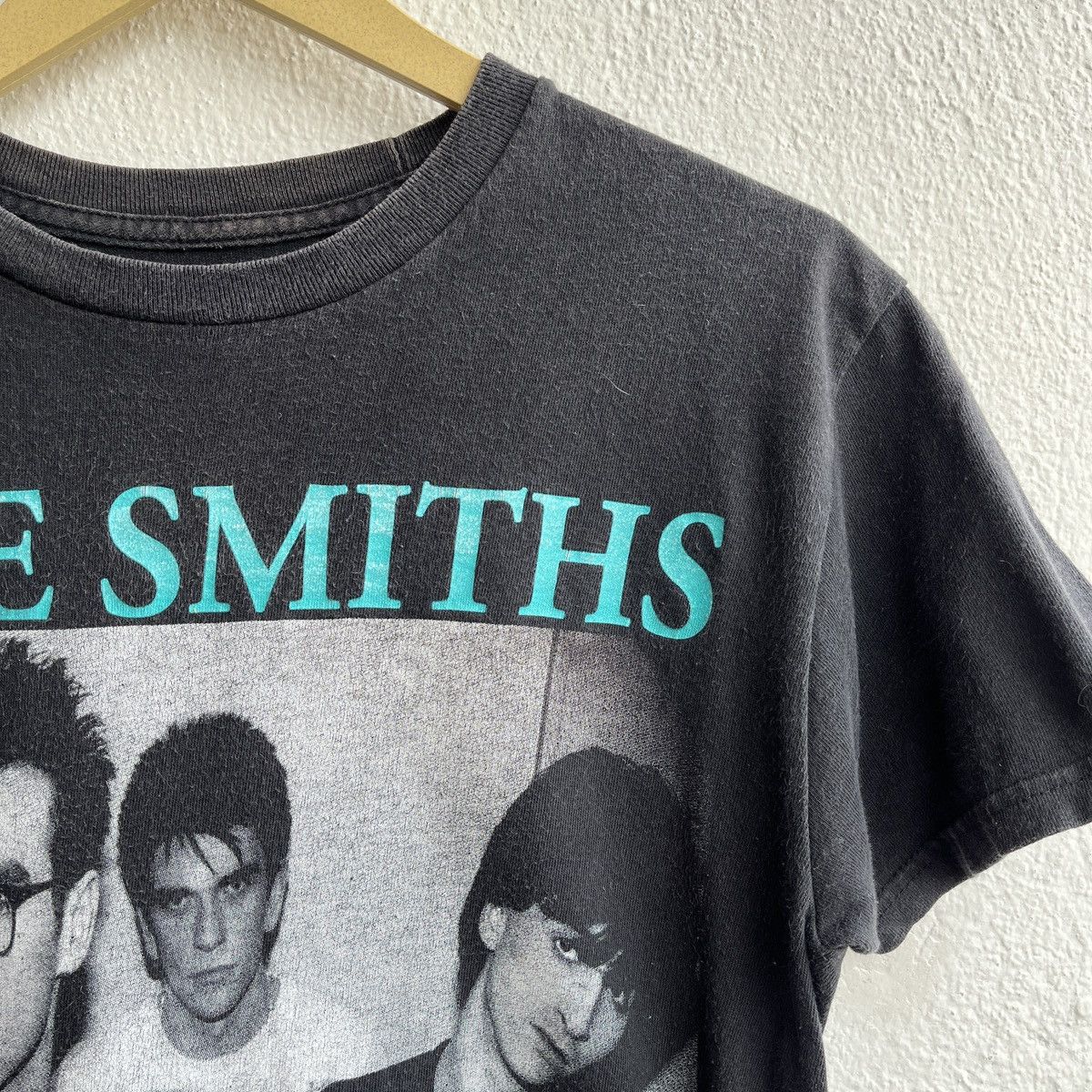 The Smiths VINTAGE Y2K THE SMITHS BAND TEES BIG PRINTED TSHIRT Size US S / EU 44-46 / 1 - 6 Thumbnail