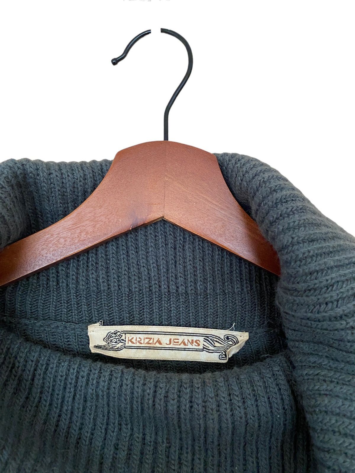 Japanese Brand Vintage Brand Krizia Jeans Turtleneck Knitwear 1990s Size US M / EU 48-50 / 2 - 7 Thumbnail