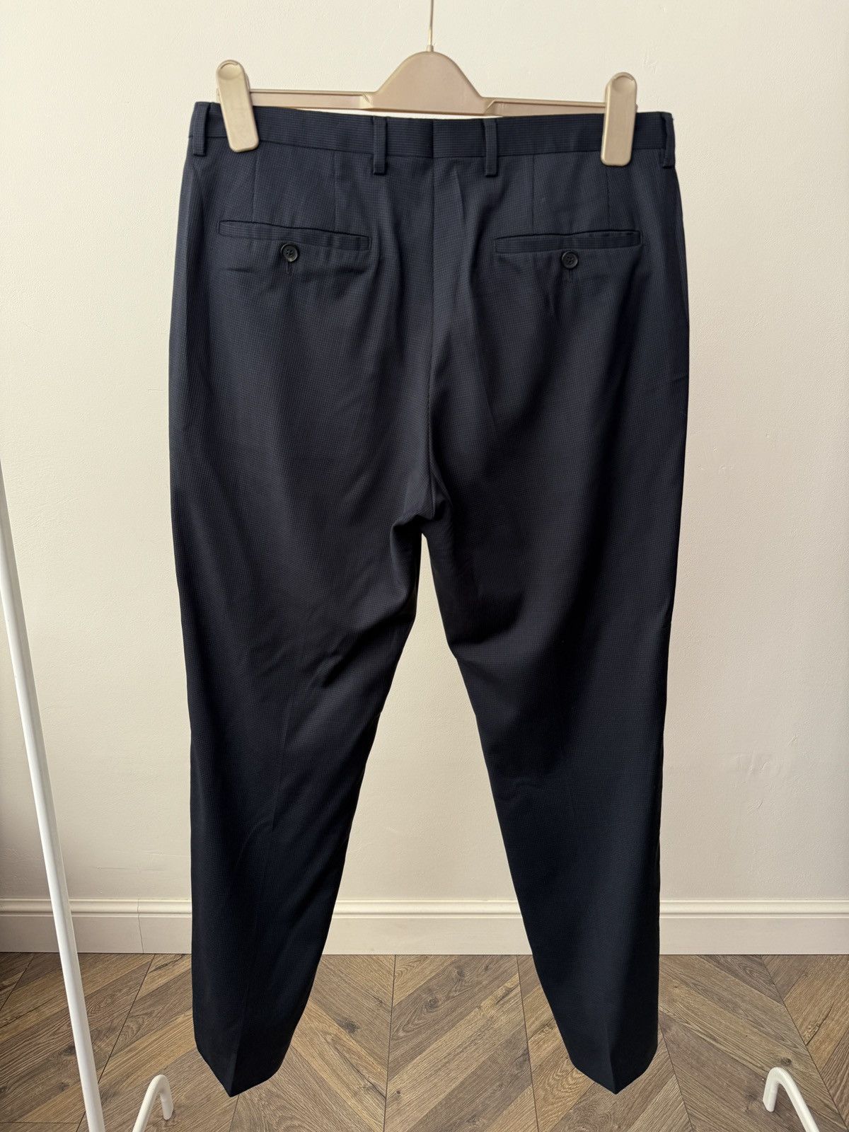 Hugo Boss Vintage Hugo Boss Two Piece Suit Navy Reda Super 110 Wool Size 48R - 16 Thumbnail