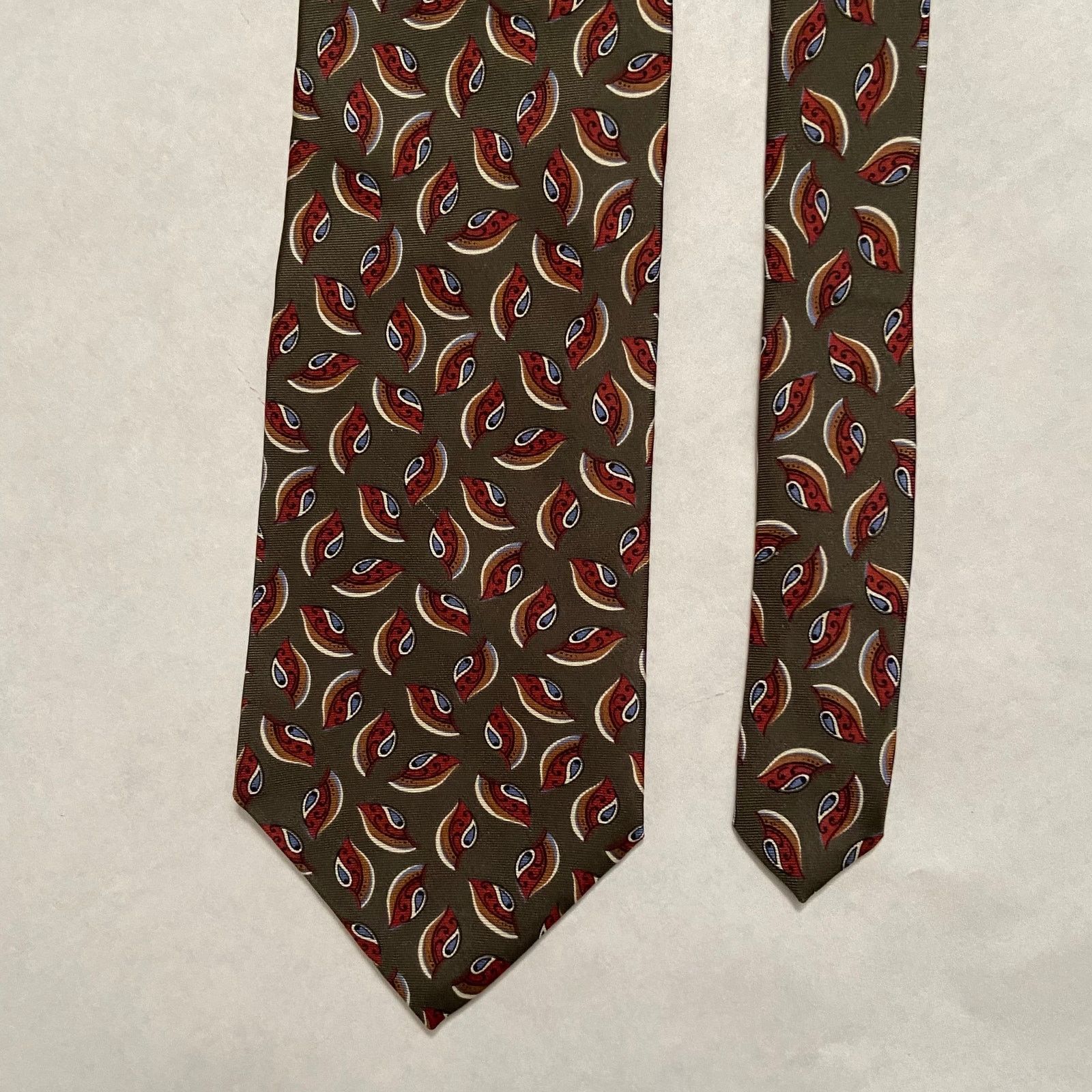 Dior Christian Dior Monsieur Tie Olive Green Paisley Silk Italy Size ONE SIZE - 2 Thumbnail