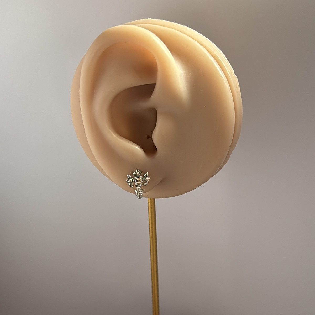 Other Small Cross Stud Earrings for Men Women Streetwear Hip Hop Size ONE SIZE - 8 Thumbnail