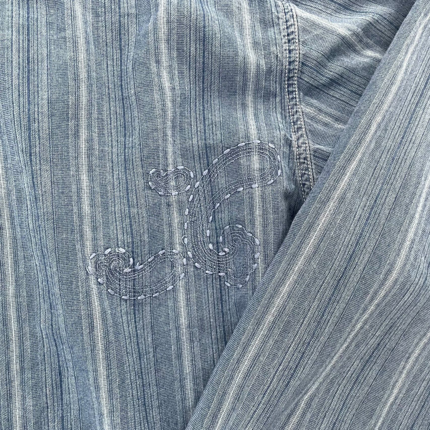 Tommy Hilfiger VINTAGE Tommy Hilfiger Denim Shirt Adult Large Blue Long Sleeve Button-Up 90s Mens Size US L / EU 52-54 / 3 - 5 Thumbnail