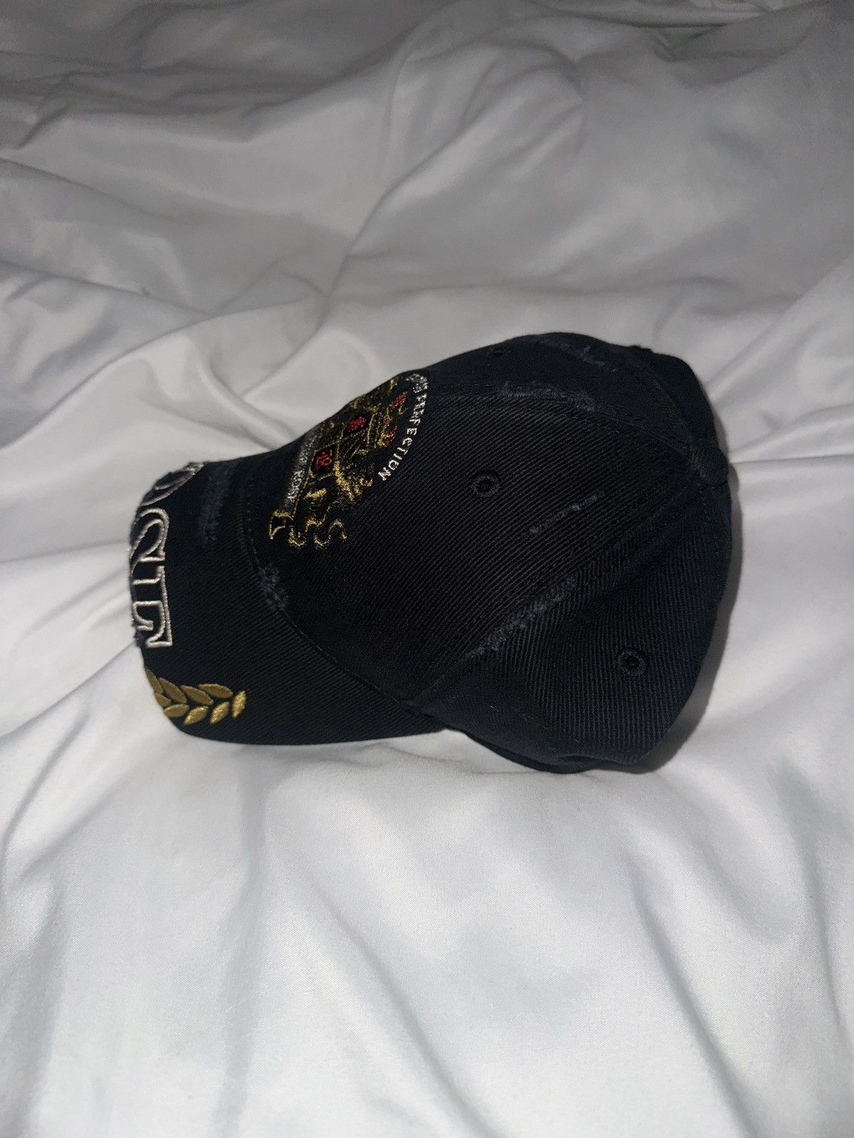 Martine Rose MARTINE ROSE BLACK WASHED CUT PEAK HAT Size ONE SIZE - 4 Thumbnail