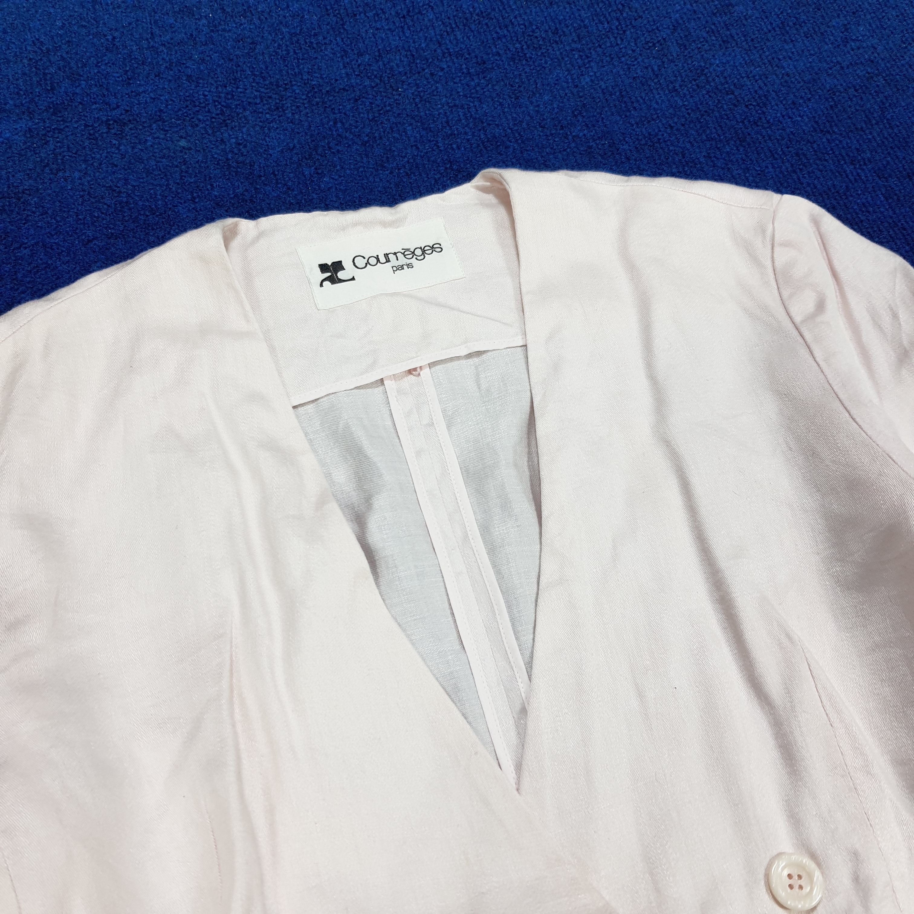 Courreges × Vintage Vintage Courreges Paris Light Blazer Size XS / US 0-2 / IT 36-38 - 2 Thumbnail