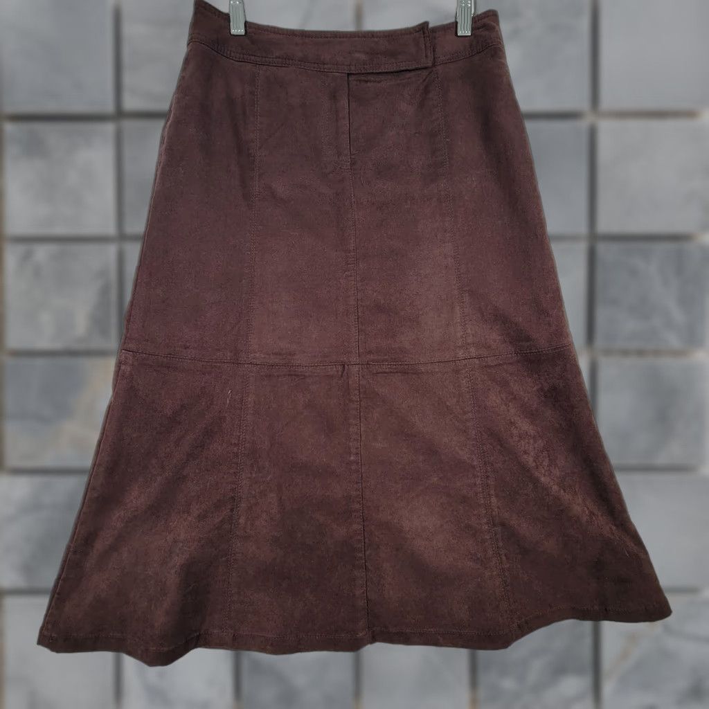 Liz Claiborne Liz Claiborne Skirt Women Maxi 6P Petite Brown Faux Suedet Womens Size 28" / US 6 / IT 42 - 1 Thumbnail
