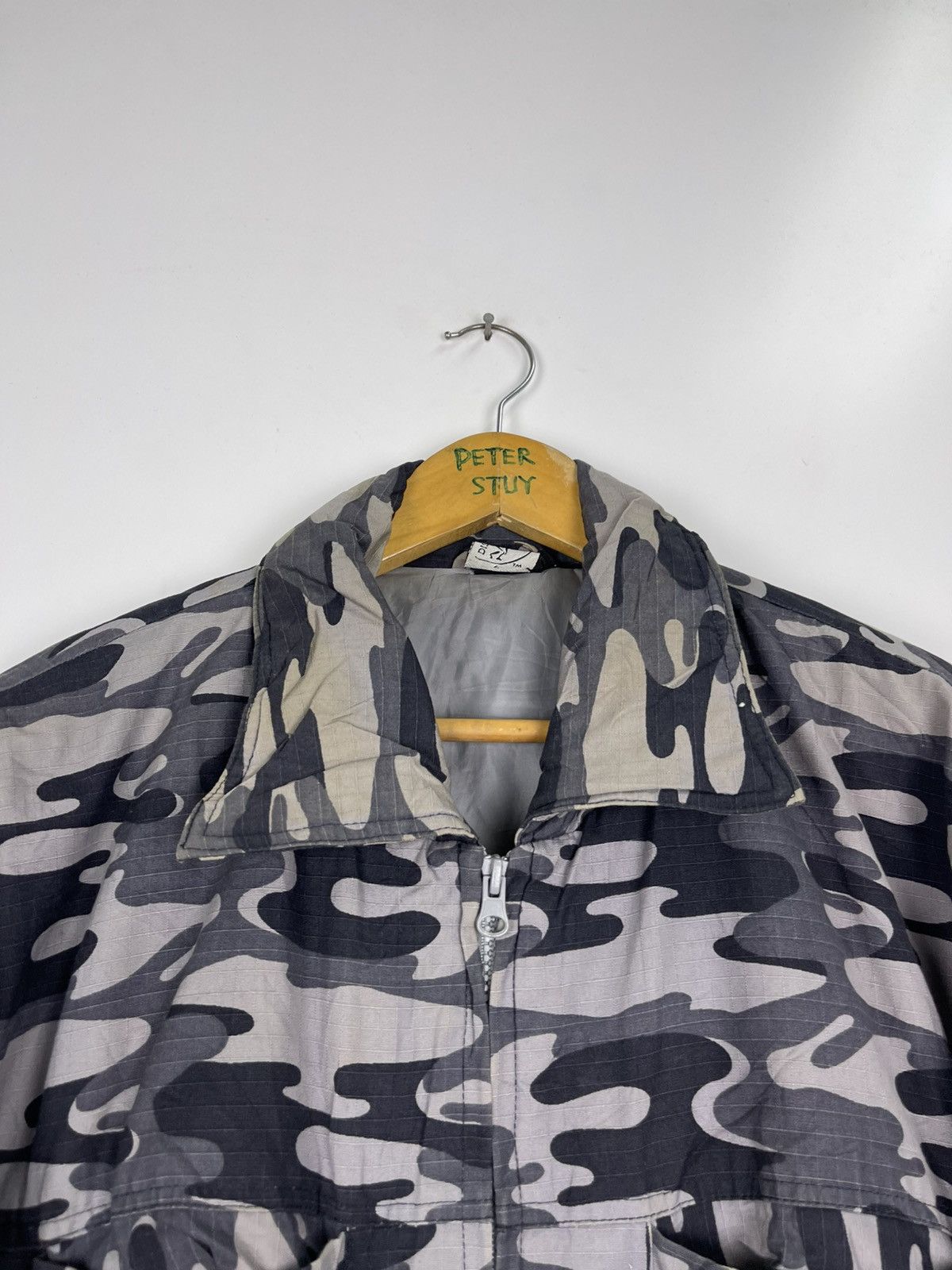 Japanese Brand Discus camo Hunting Jacket Size US L / EU 52-54 / 3 - 7 Thumbnail