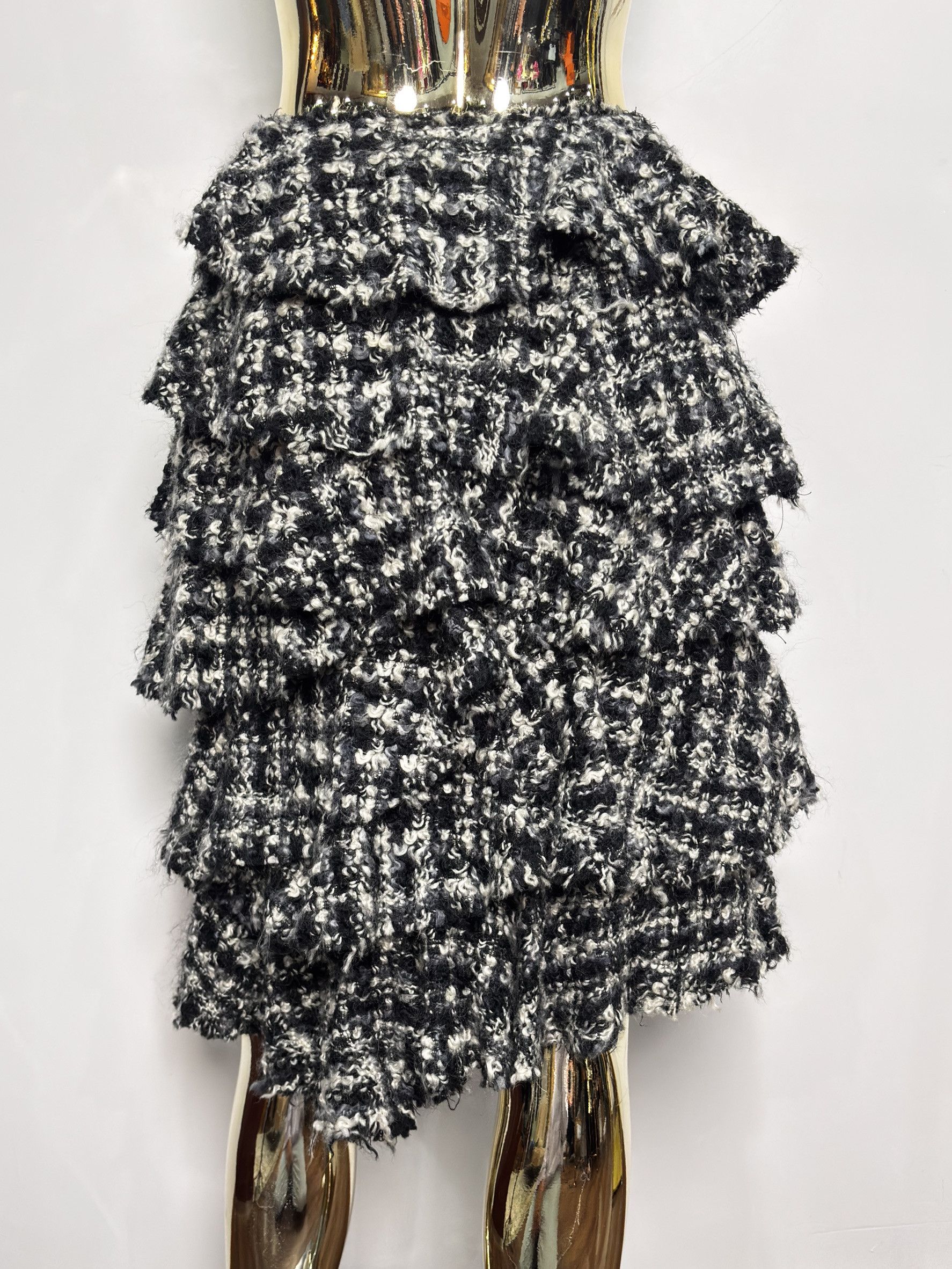 Lanvin Lanvin Black & White Tweed Skirt Size 26" / US 2 / IT 38 - 3 Thumbnail