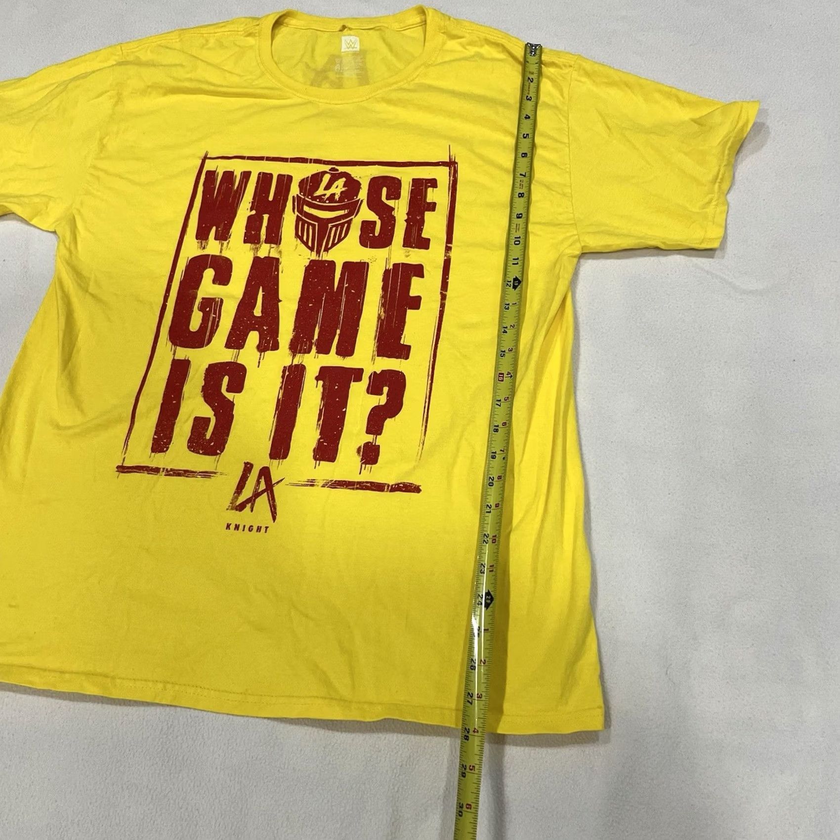 Vintage WWE Authentic LA Knight Whose Game Is It Yellow Graphic T-Shirt Mens L Size US L / EU 52-54 / 3 - 5 Thumbnail