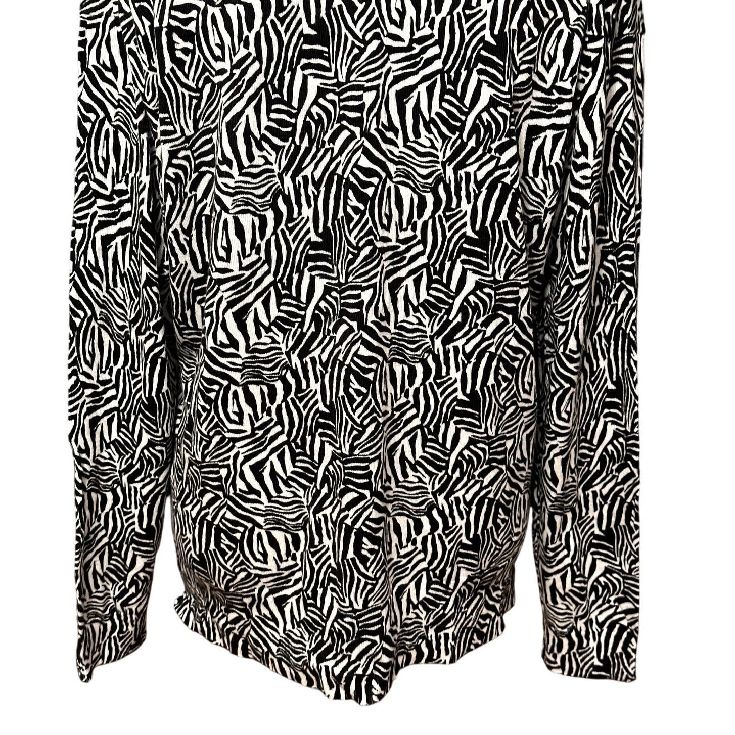 Michael Kors Michael Kors Sweater Long Sleeves Zebra Black/White L NWT Size L / US 10 / IT 46 - 7 Thumbnail