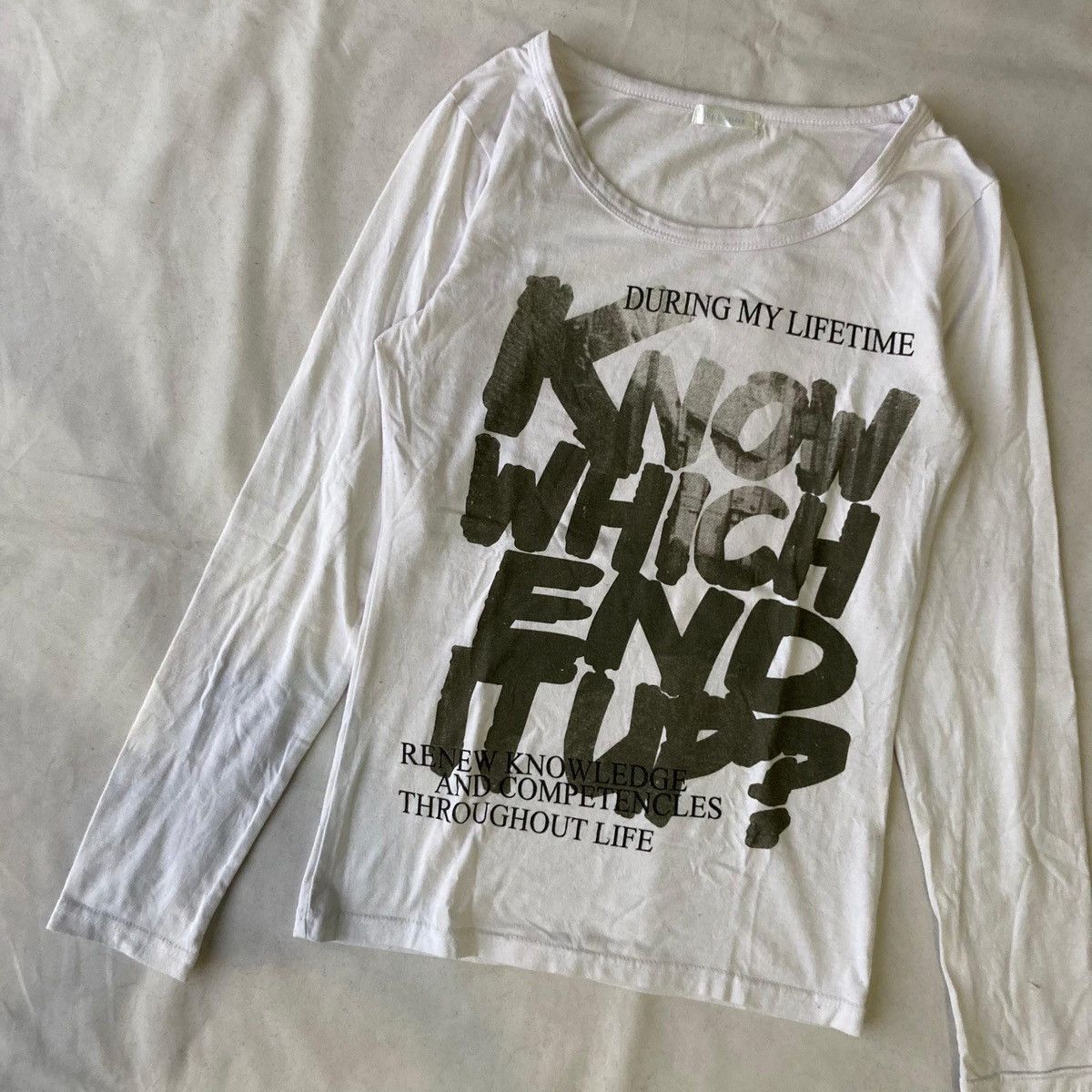 If Six Was Nine × Japanese Brand × Le Grande Bleu (L.G.B.) Y2K Vintage Typography Print Monochrome Grunge Goth Style Size S / US 4 / IT 40 - 4 Thumbnail