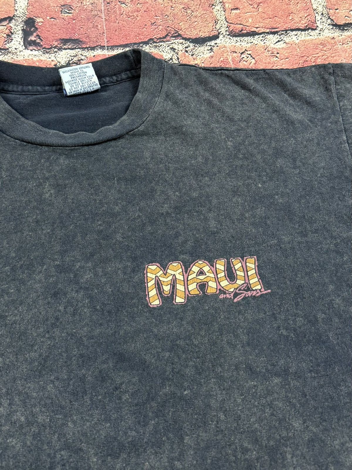 Maui and Sons Vintage Maui And Sons Hardcore Shark Tee Single Stitch Surf Size US XXL / EU 58 / 5 - 4 Thumbnail