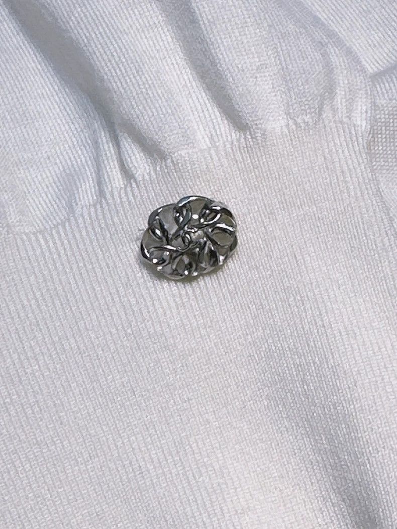 Chanel Chanel 20A white classic three-dimensional camellia long-s Size XXS / US 00 / IT 34 - 4 Thumbnail
