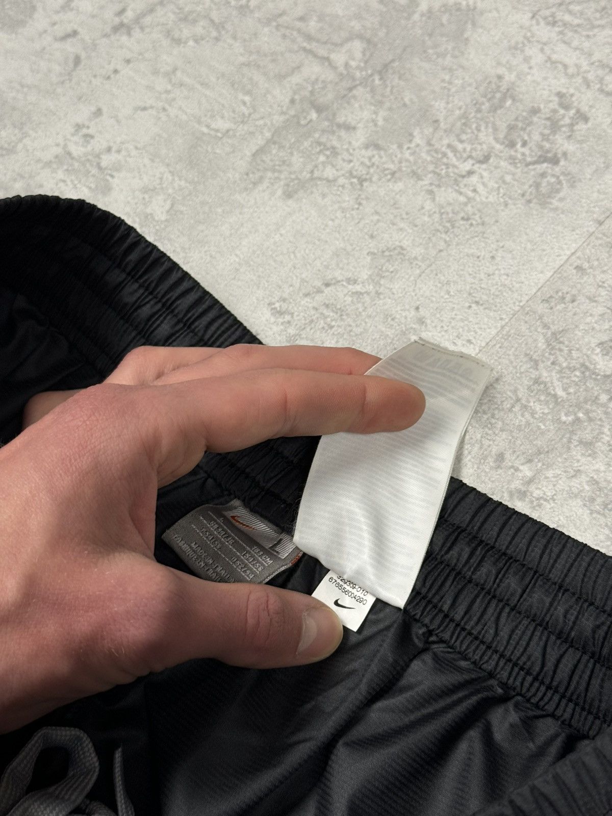 Nike Vintage Nike Y2K Sweatpants Track Pants Size L Size US 34 / EU 50 - 18 Thumbnail