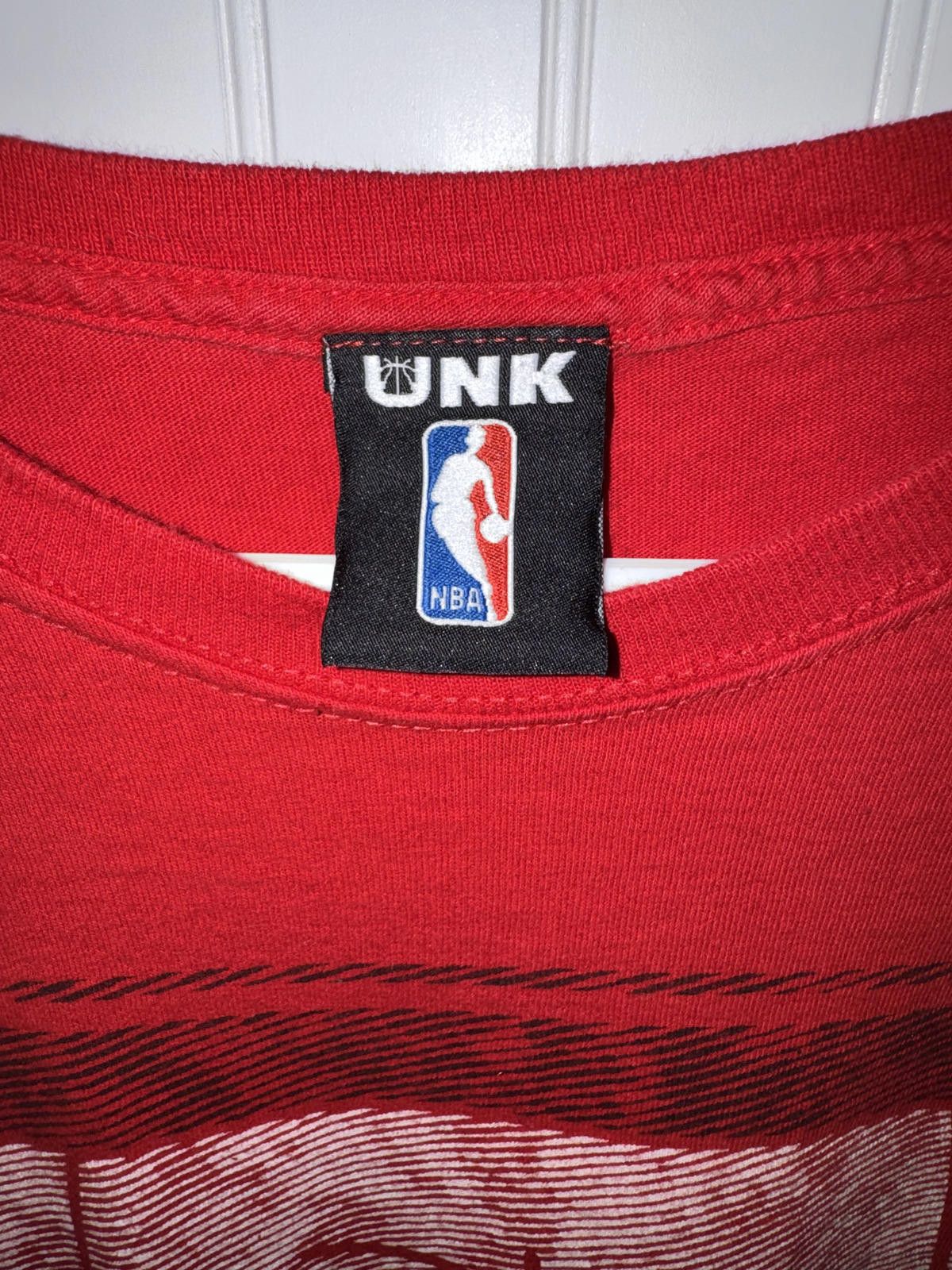 Unknown London Chicago Bulls Red NBA T-Shirt Size US XL / EU 56 / 4 - 2 Thumbnail