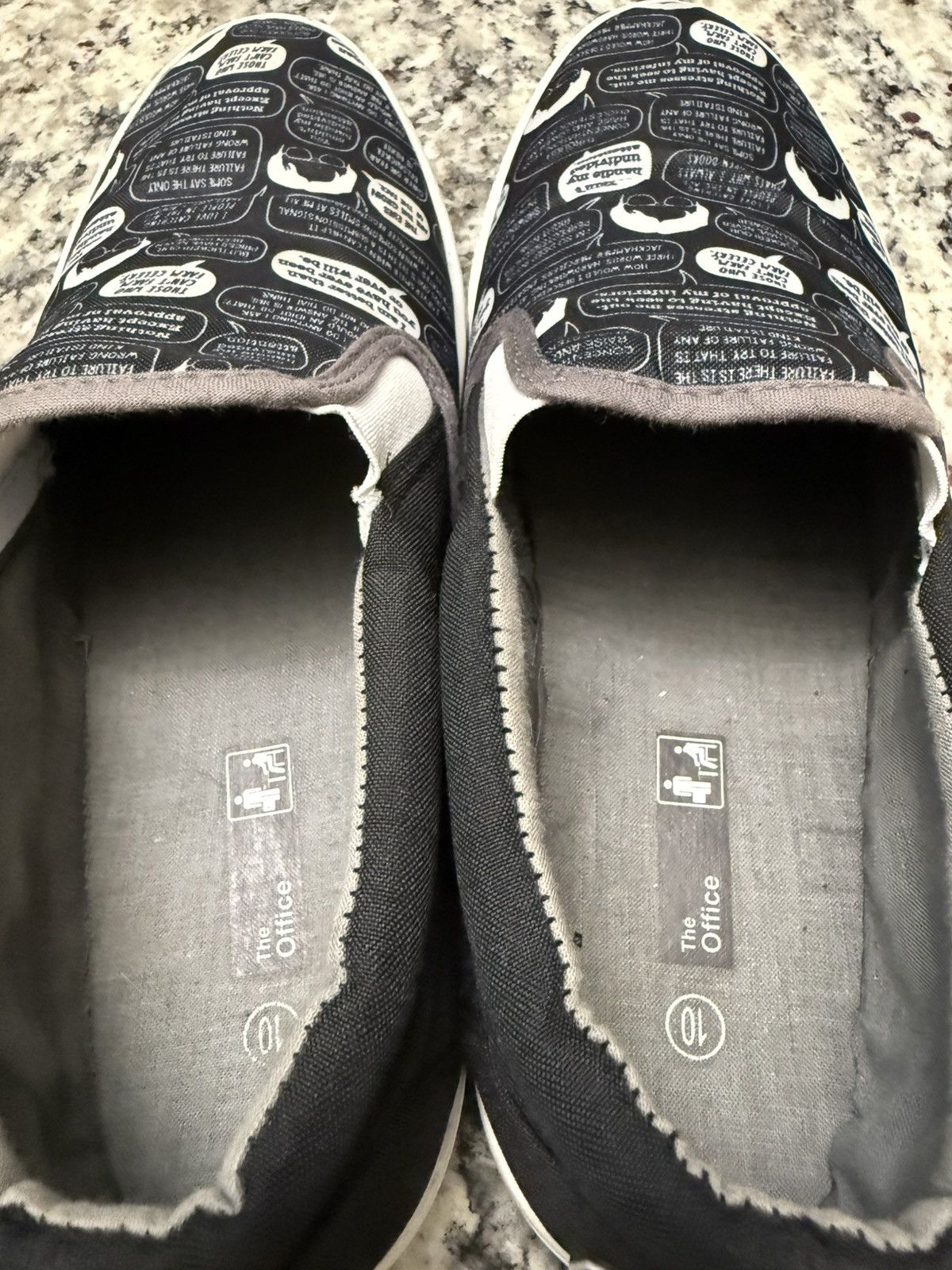 Other × Vintage The Office Dwight Schrute Men’s Slip Ons Size US 10 / EU 43 - 4 Thumbnail