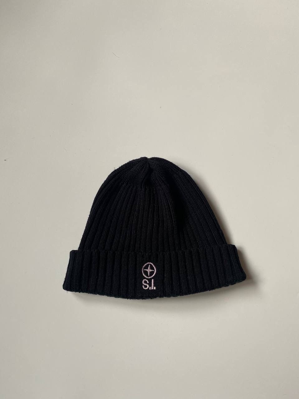 image of Archival Clothing x Stone Island Vintage Stone Island Si Denims Winter Y2K Ribbed Hat in Black