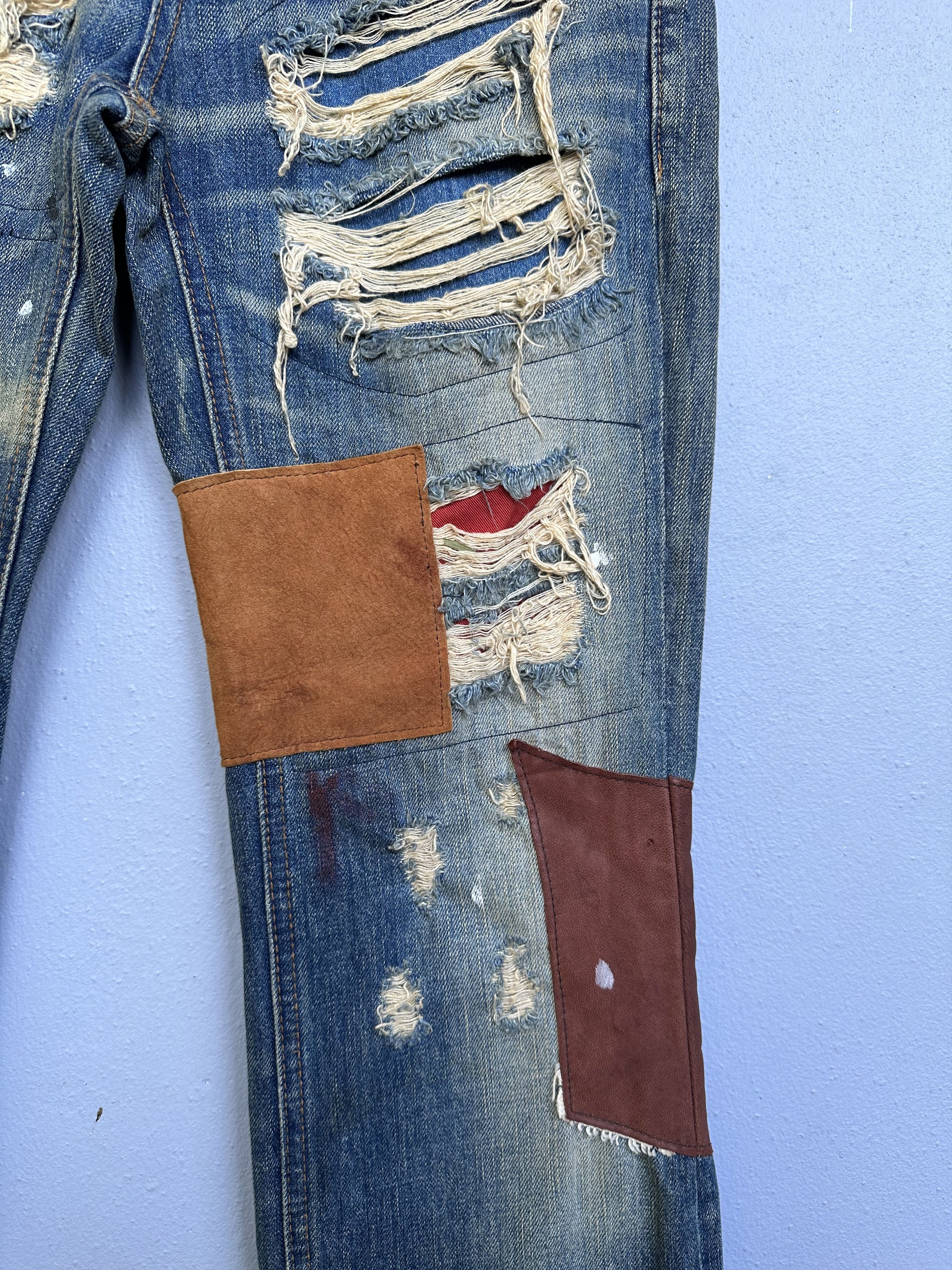 Japanese Brand Vtg Japanese Brand Bonds & Peace Rips Patchwork Denim Jeans Size US 31 - 14 Thumbnail