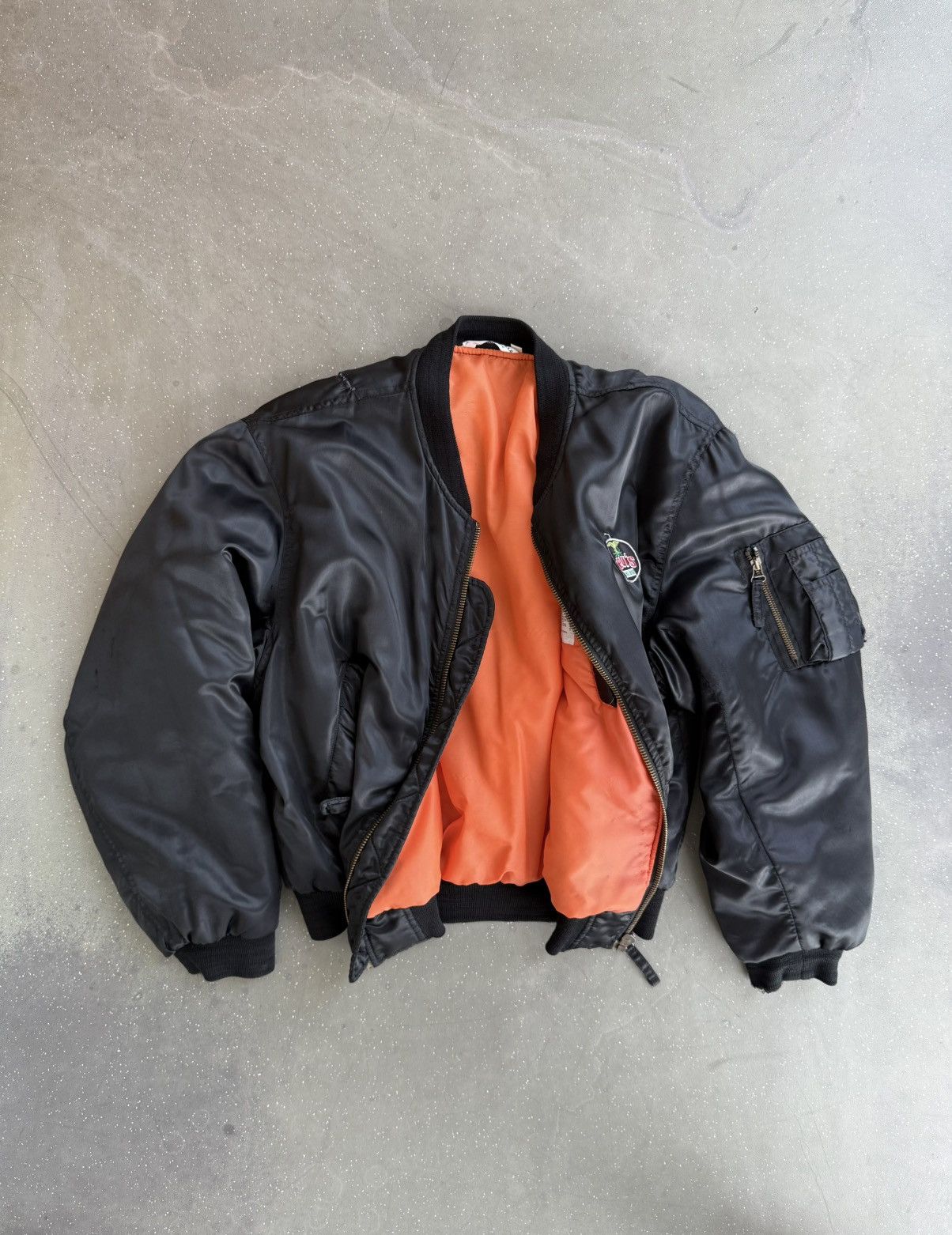 Levi's Levi’s black Bomber MA-1 Size US M / EU 48-50 / 2 - 4 Thumbnail