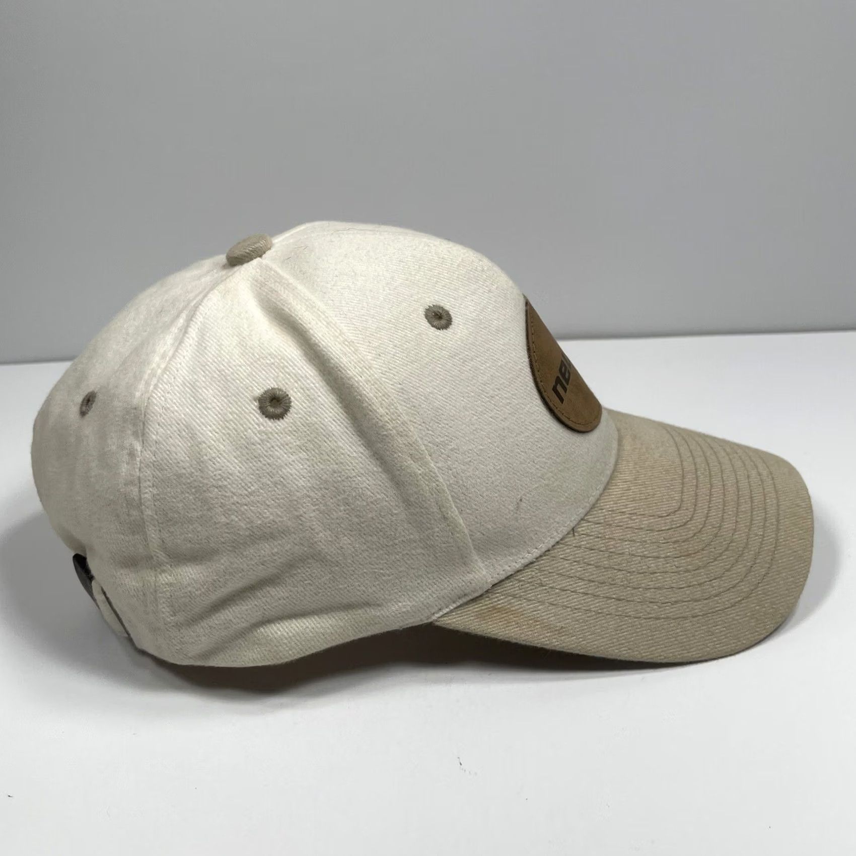 Vintage VINTAGE Four Seasons Hat Adult Neuco Patch Adjustable StrapBack Baseball Cap White Beige Size ONE SIZE - 6 Thumbnail