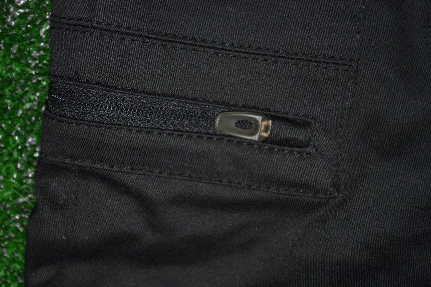 Formula 1 × Puma × Vintage Vintage NEW Renault F1 Team Official Shorts Size 35 Size US 35 - 5 Thumbnail