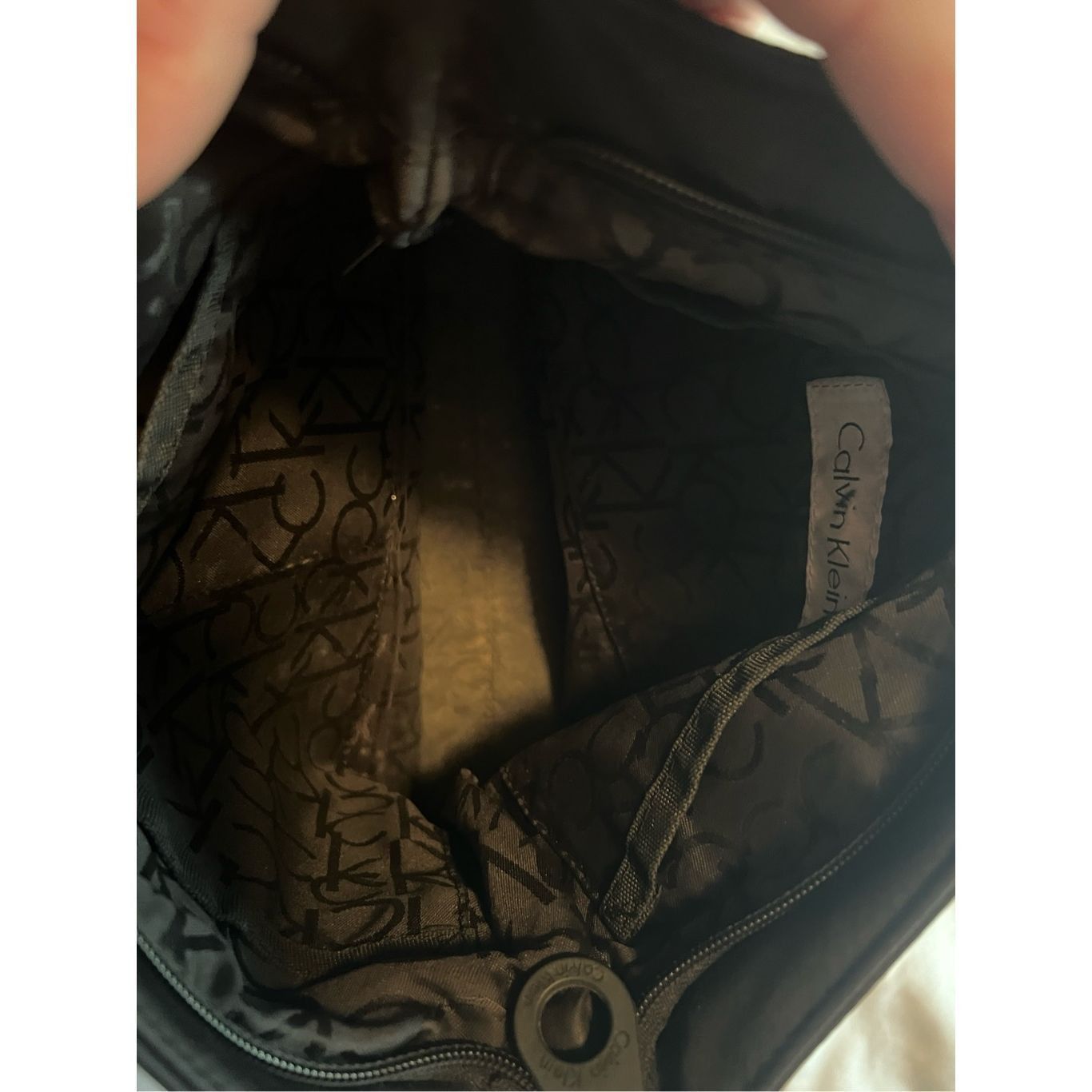 Calvin Klein Calvin Klein Black Crossbody Purse - Flawed Size ONE SIZE - 10 Thumbnail