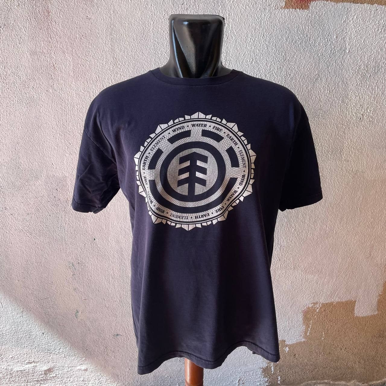 Element ⭐️SALE⭐️ [L] ELEMENT SKATEBOARDING TSHIRT Size US L / EU 52-54 / 3 - 1 Thumbnail