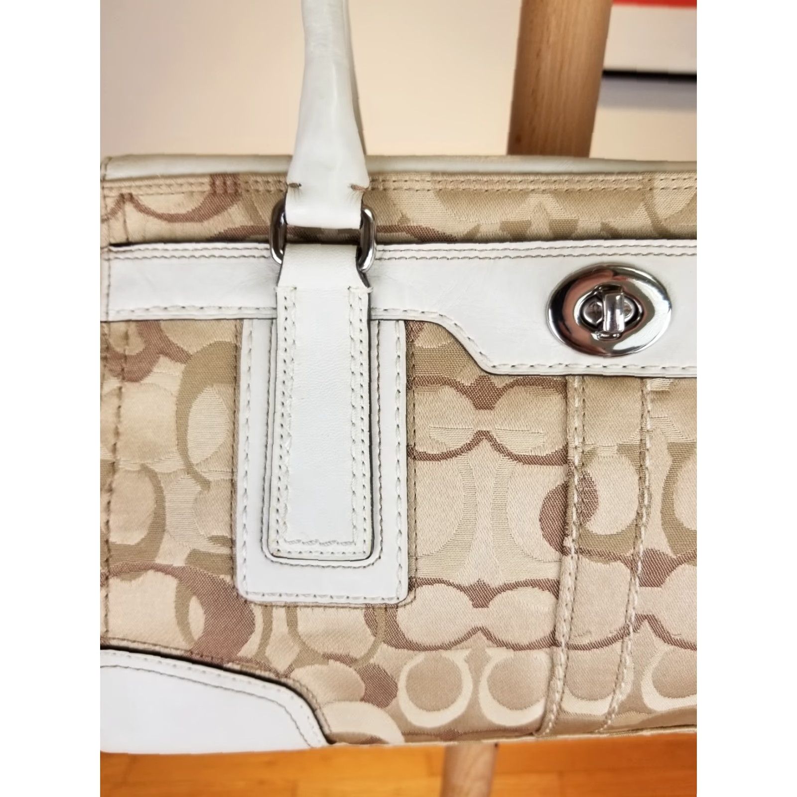Coach VINTAGE COACH BEIGE SHOULDER HANDBAG SZ 12"X8"X3" Women Bag, Checkered Leather PVC, Lined, Shoulder Bag, 90s, Mens Womens Size ONE SIZE - 3 Thumbnail