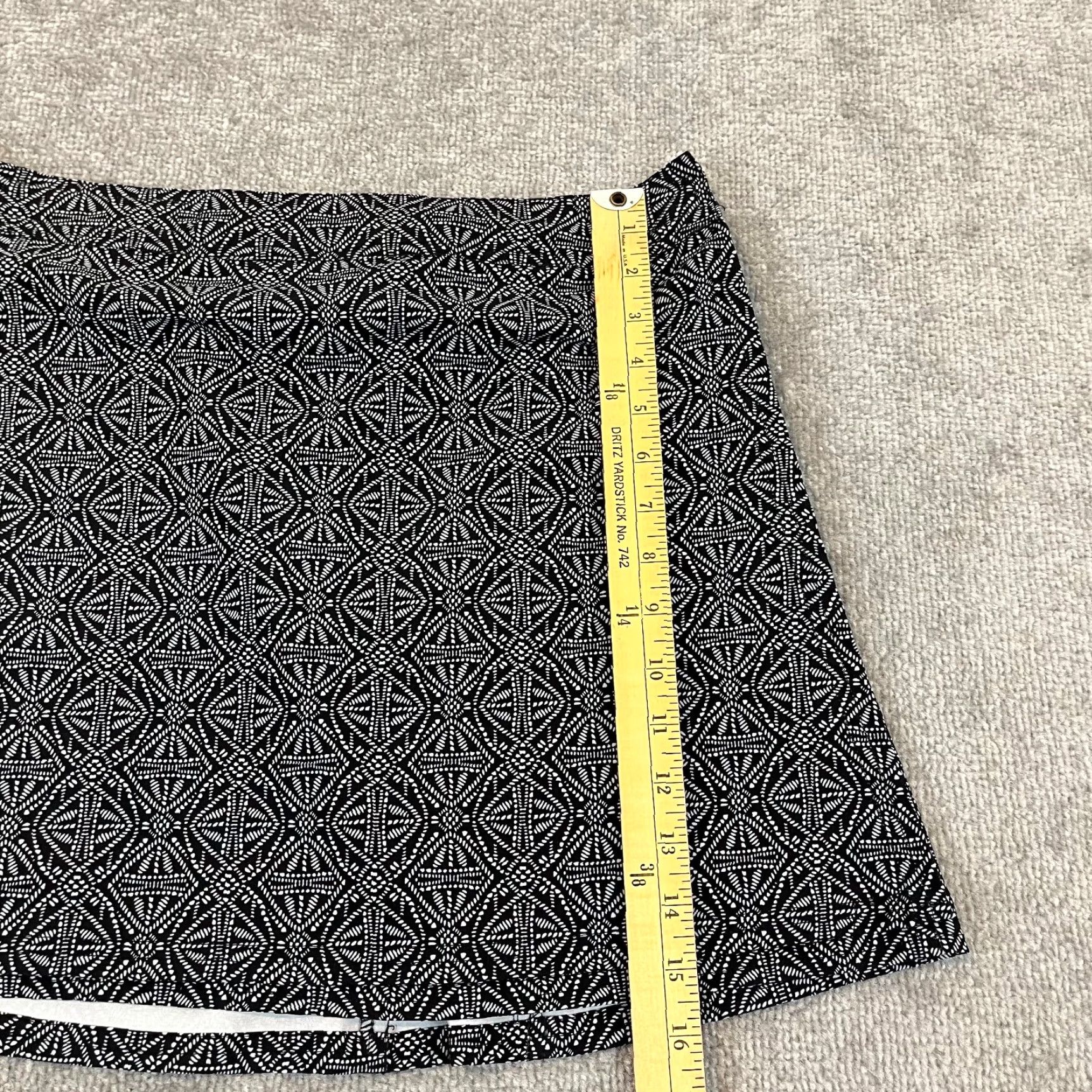 Vintage RipSkirt Womens Medium White Black 16" Beach Cover Up Access Hawaii Adjustable Midi Skirt Wrap Summer Beach Womens Size 32" / US 10 / IT 46 - 2 Thumbnail