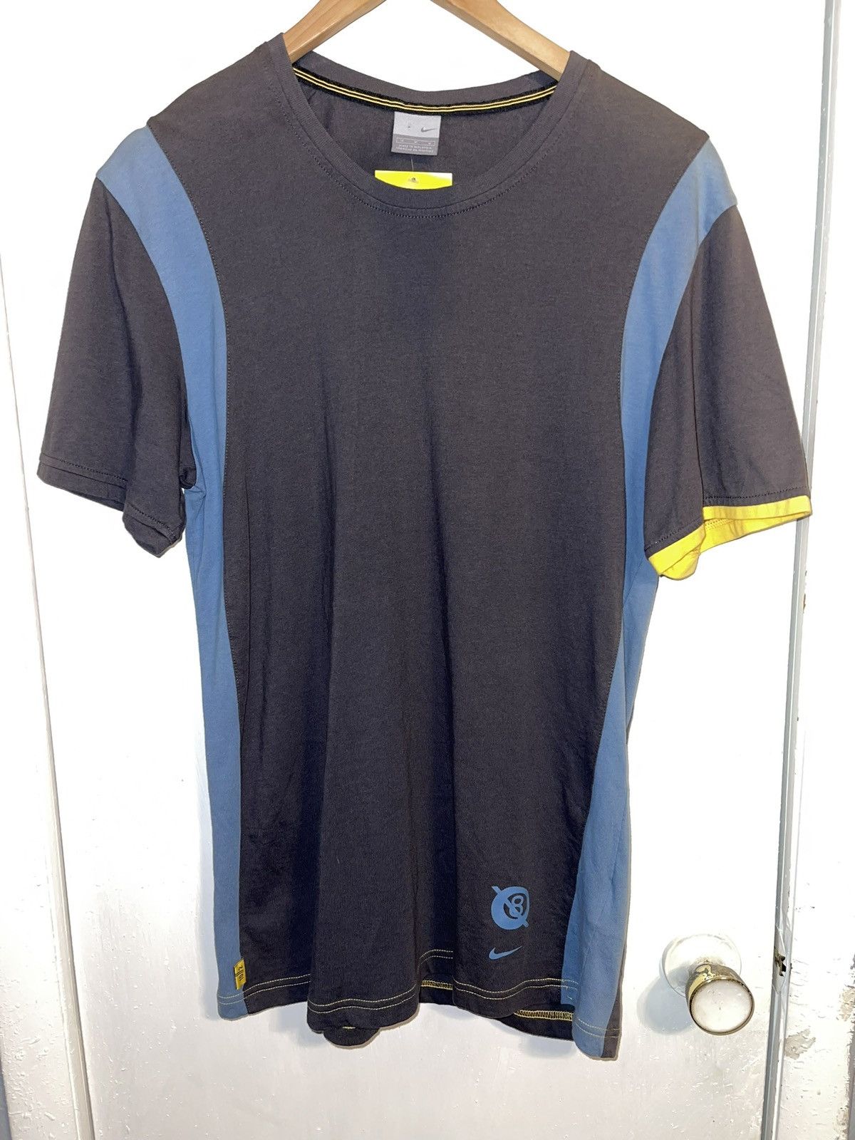 Nike NWT Vintage Nike tee Size US M / EU 48-50 / 2 - 1 Thumbnail