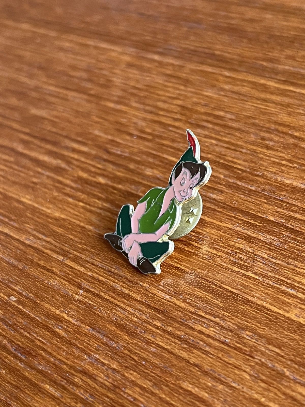 Disney Peter Pan vintage pin Size ONE SIZE - 3 Thumbnail
