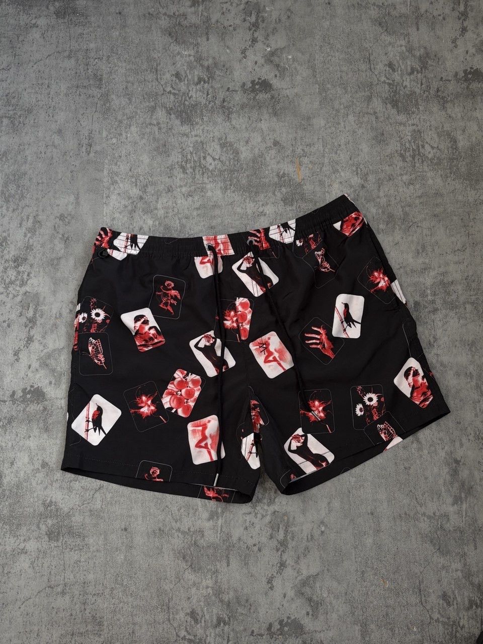 Ksubi Ksubi Board Shorts Icons AOP Red Black Size US 36 / EU 52 - 1 Thumbnail