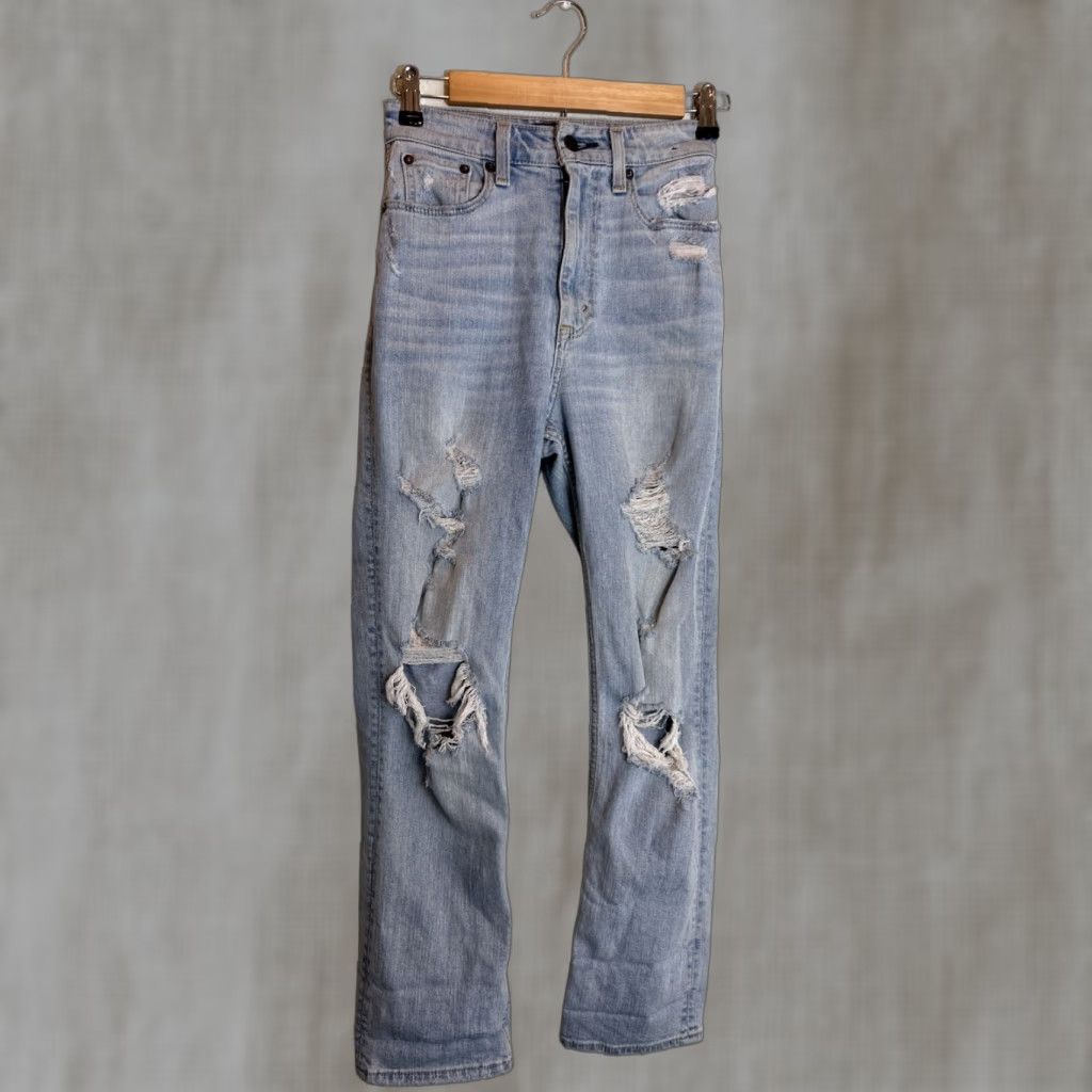 Abercrombie & Fitch Abercrombie & Fitch Jeans Women 0 Zoe Natural Rise Ankle Light Wash Distress Beige, Regular, 25 in Waist 27 in Inseam, Ankle, Womens Size ONE SIZE - 1 Thumbnail
