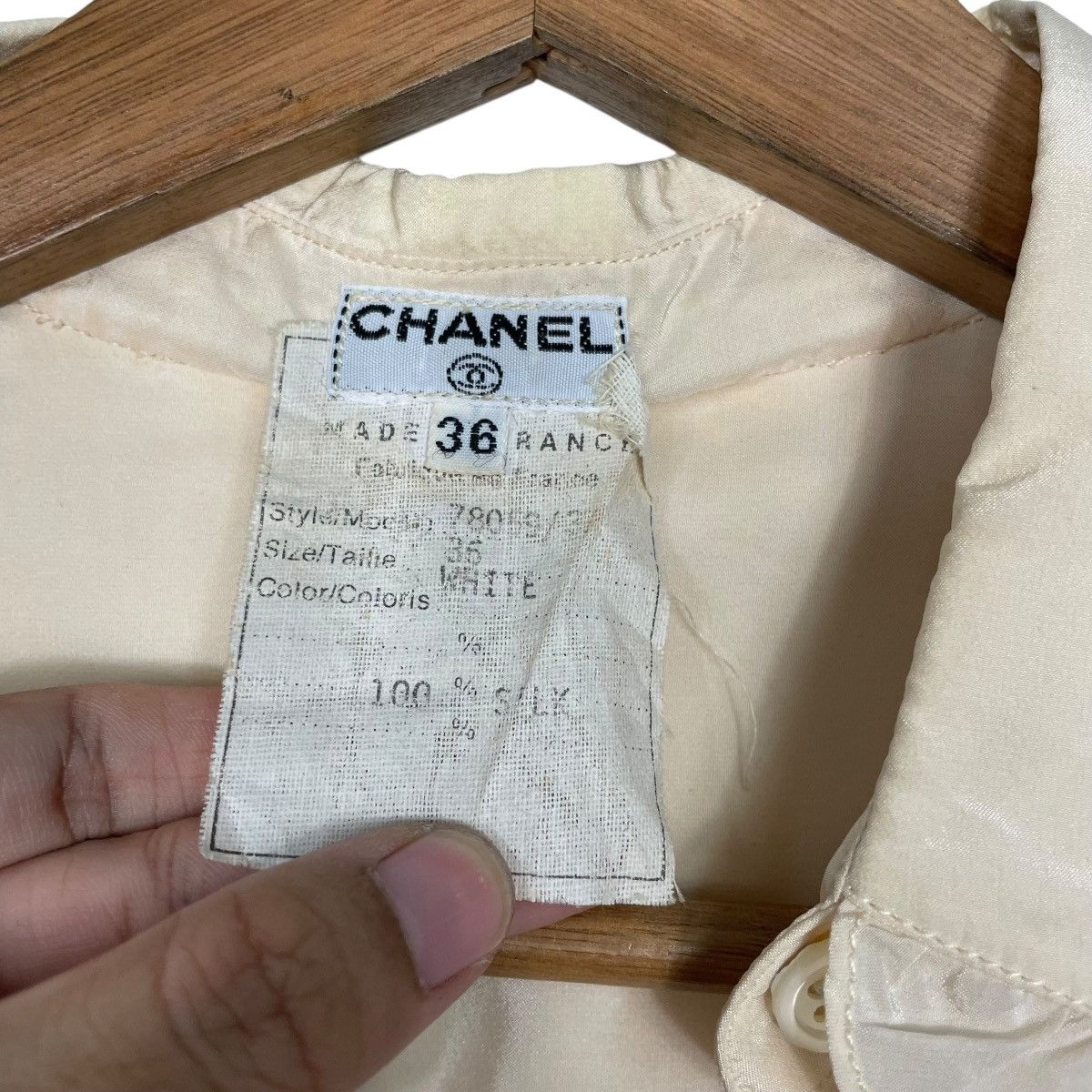 Chanel Vintage 80s Chanel Ruffle Silk Blouse Size XS / US 0-2 / IT 36-38 - 16 Thumbnail