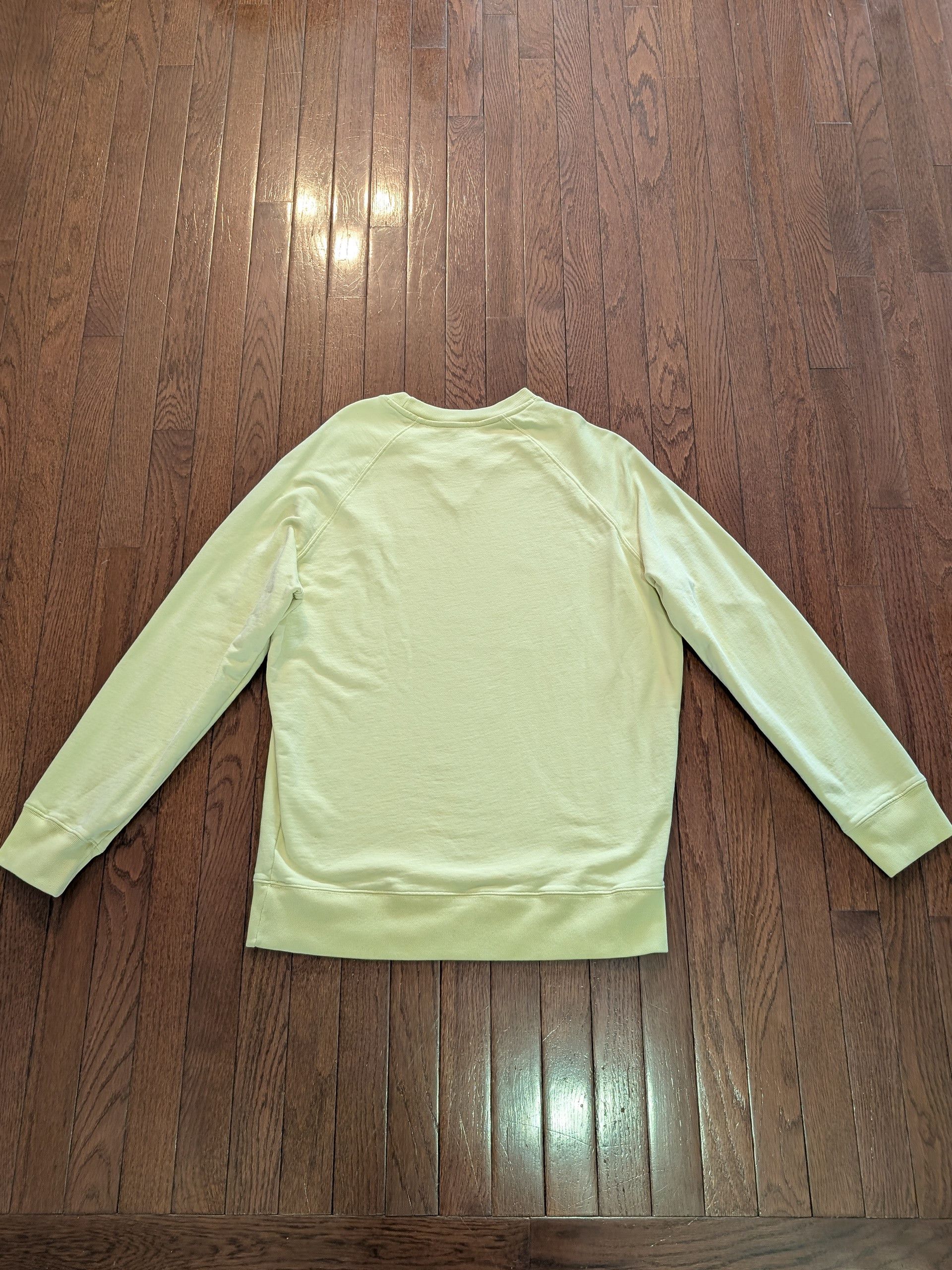 Maison Kitsune Maison Kitsune Yellow Fox Patch French Terry Crewneck XL Size US XL / EU 56 / 4 - 6 Thumbnail