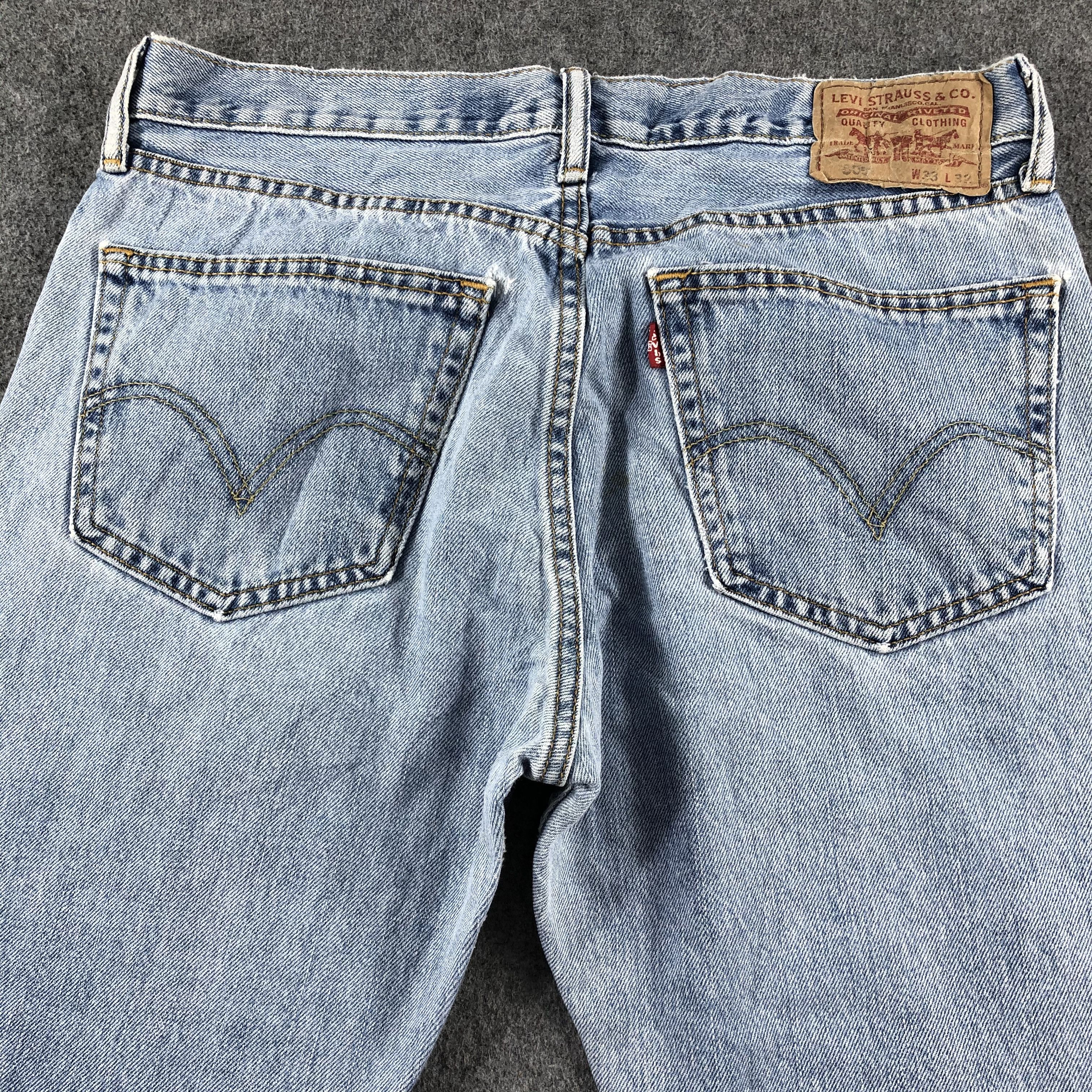 Levi's Vintage Blue Wash Levis 505 Jeans-J2457 Size US 33 - 4 Thumbnail