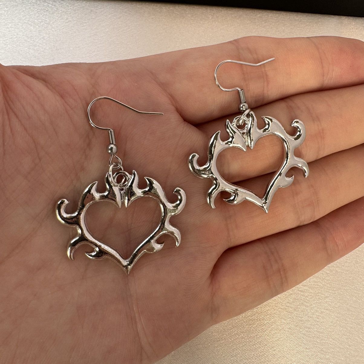 Other Flame Heart Dangle Drop Earrings for Women Size ONE SIZE - 4 Thumbnail