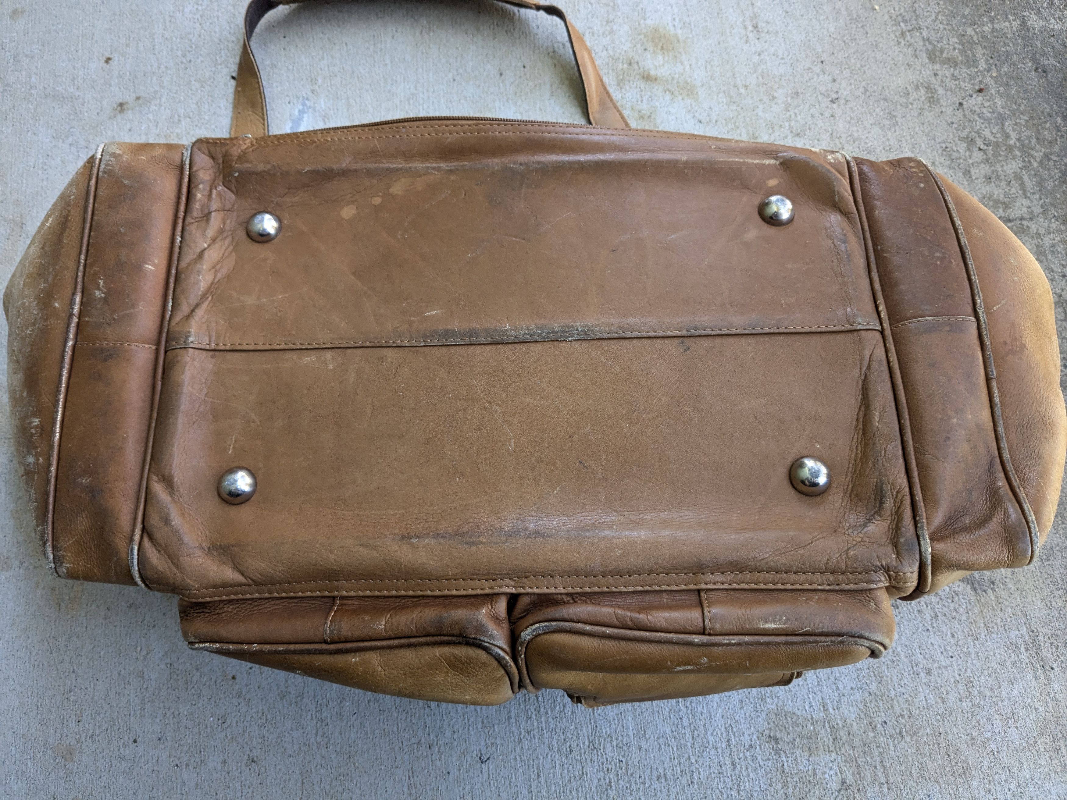 Genuine Leather Vintage Leather Duffle Bag Tan Brown Satchel Zip Travel Size ONE SIZE - 7 Thumbnail