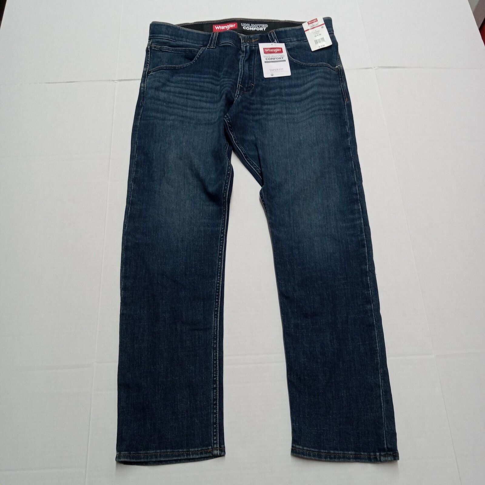 Wrangler Wrangler Unlimited Comfort Taper Fit Jeans Men's 34x30 Blue Size US 34 / EU 50 - 1 Thumbnail