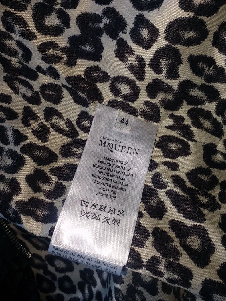 Alexander McQueen Alexander McQUEEN Sheepskin sleeves woven leopard print jac Size US S / EU 44-46 / 1 - 8 Thumbnail