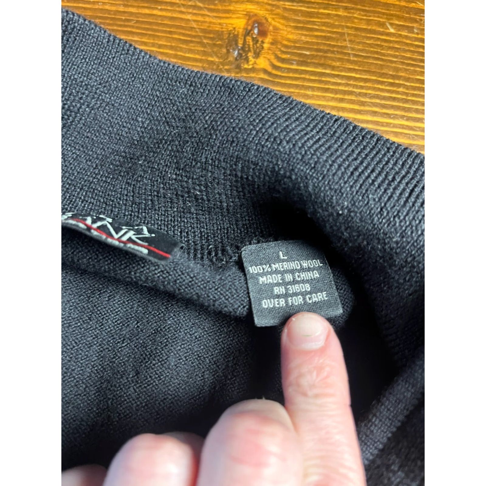 Jos. A. Bank Jos. A. Bank Sweater Mens Large Black 1/4 Zip Merino Wool Regular Fit Pullover - 1/4 Zip, Long Sleeve, Casual, Free Return, Solid, Runs slightly small Size US L / EU 52-54 / 3 - 7 Thumbnail