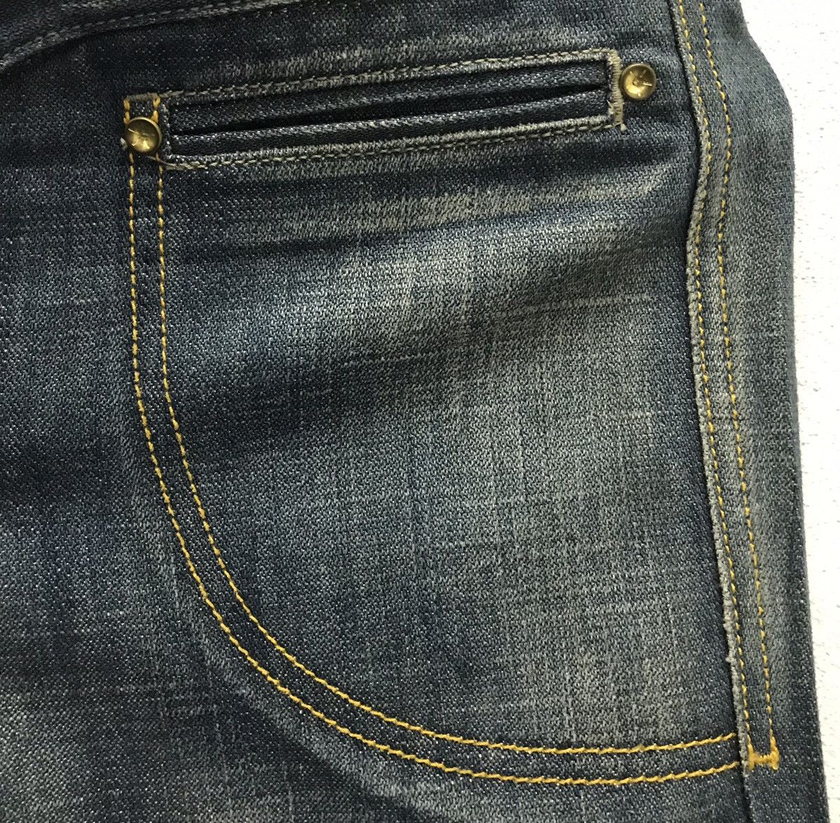 Diesel × Vintage Vintage Diesel Only The Brave Made In Romania Denim Pants Size US 29 - 5 Thumbnail