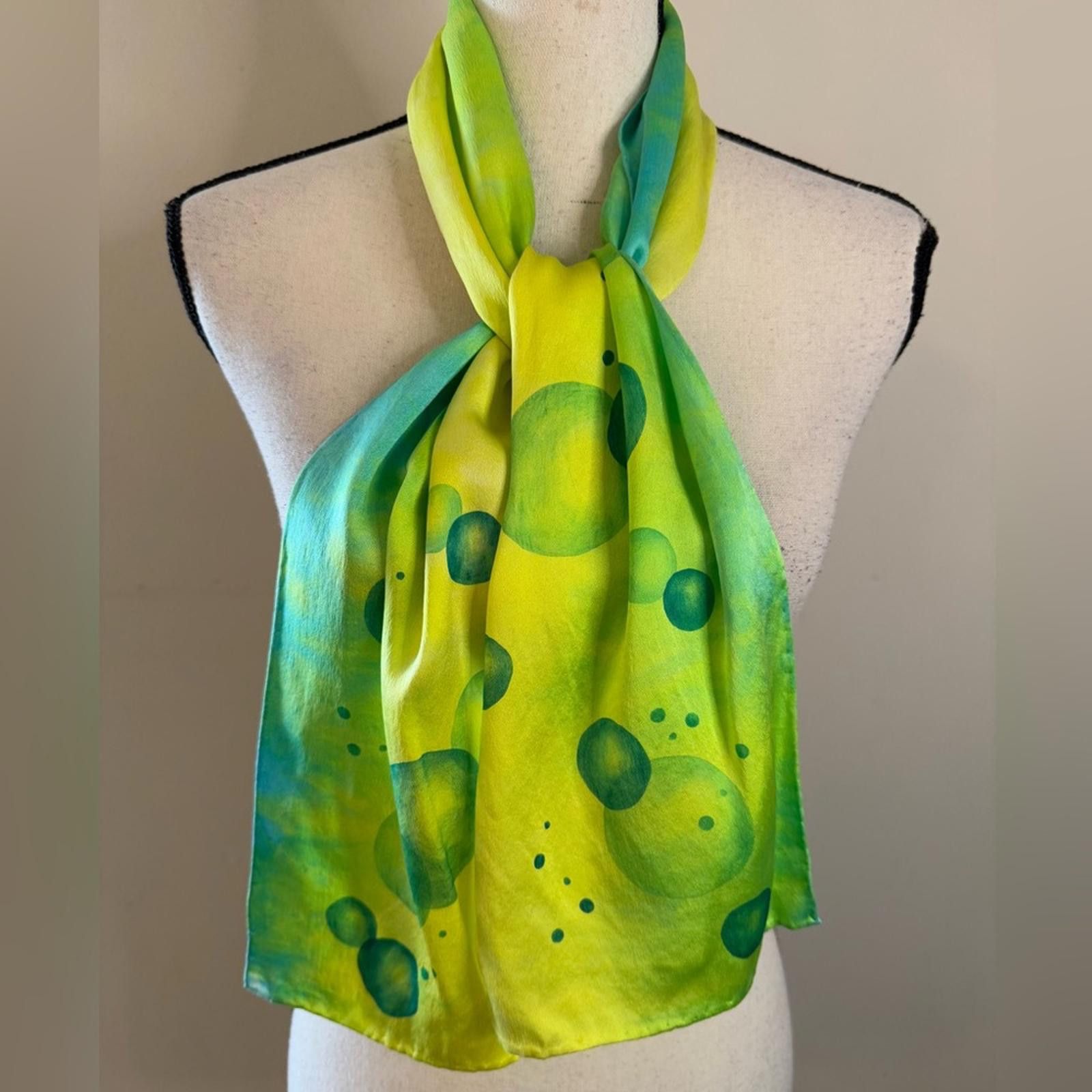 Other Silky scarf colorful green & yellow bubble pattern Size ONE SIZE - 1 Thumbnail