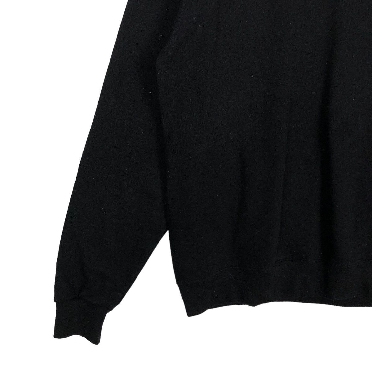 Champion 🔥Iconic Black - Vintage Sweatshirt Crewneck Champion Size US L / EU 52-54 / 3 - 4 Thumbnail