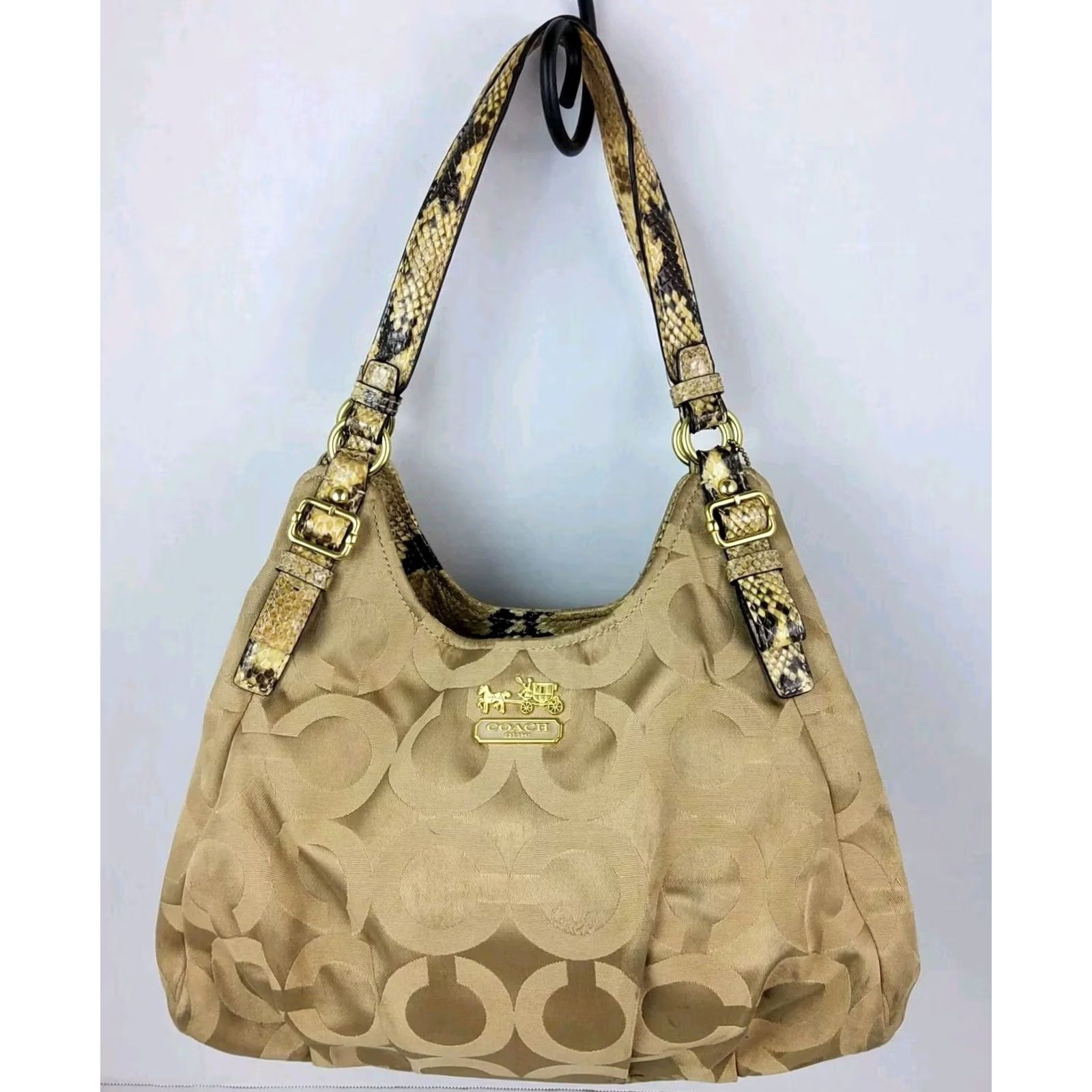 Coach Coach Op Art Snake Trim Shoulder Bag Purse, Signature 17689, Brown, Women, Fabric, Shoulder Bag, Snake Theme, 14x9.5x4, Pre-owned Size ONE SIZE - 2 Thumbnail
