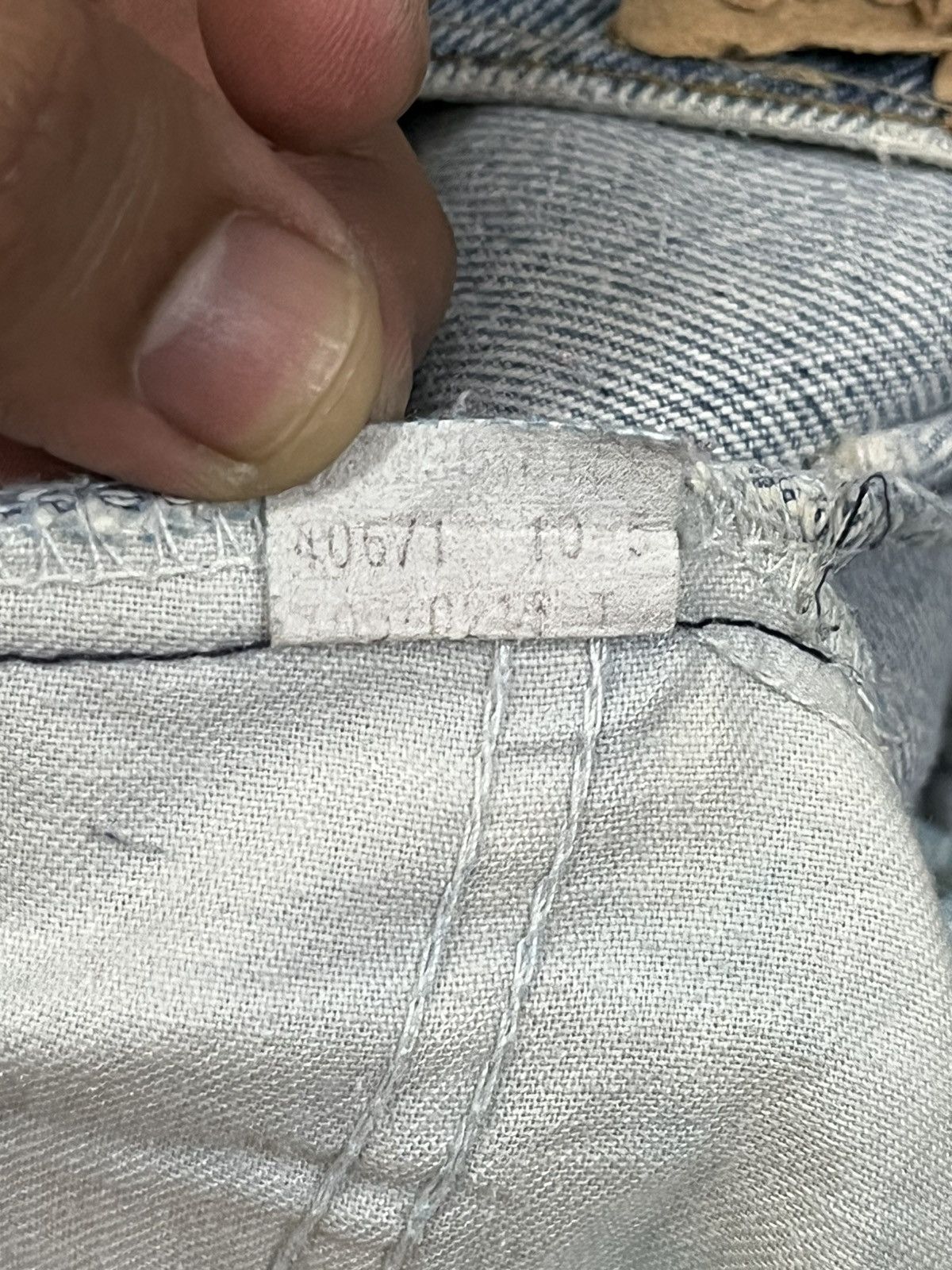 LVC × Levi's × Levi's Vintage Clothing Vintage Levi’s Orange Tab Distresses Denim Size US 28 / EU 44 - 11 Thumbnail
