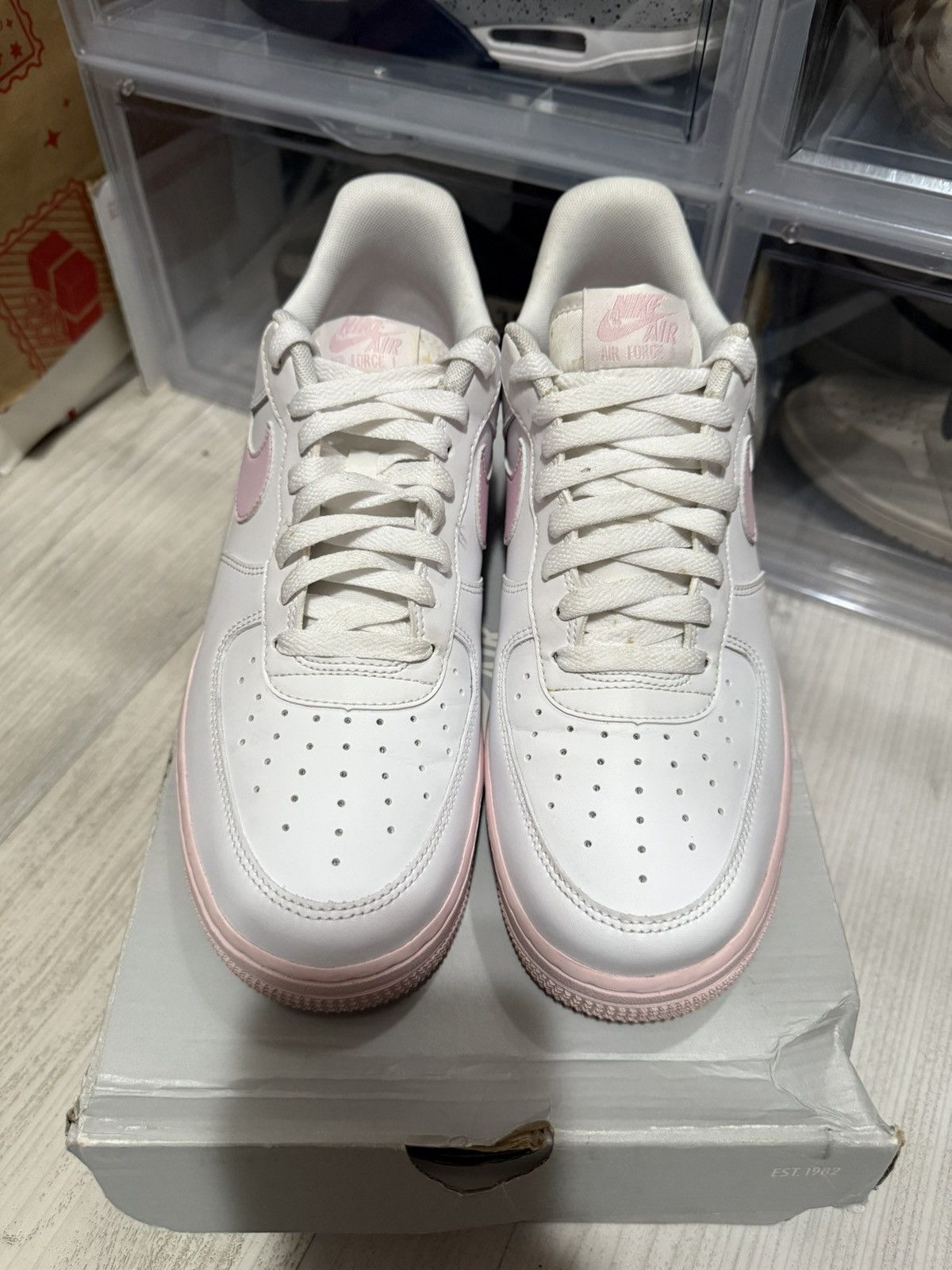 Nike Nike Air Force 1 Low ‘07 White Pink Foam Size US 9.5 / EU 42-43 - 4 Thumbnail